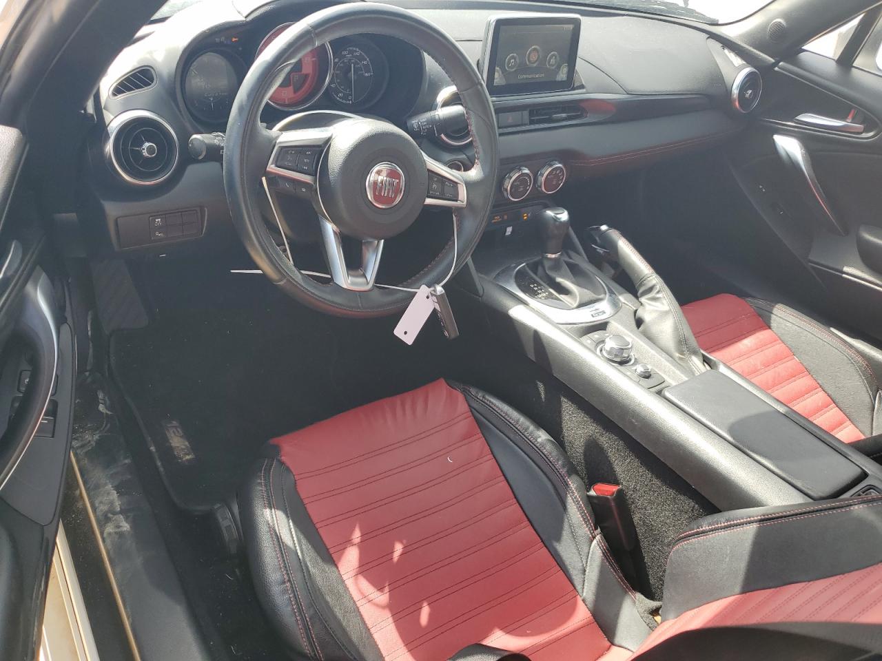 Photo 7 VIN: JC1NFAEK0J0136843 - FIAT 124 SPIDER 