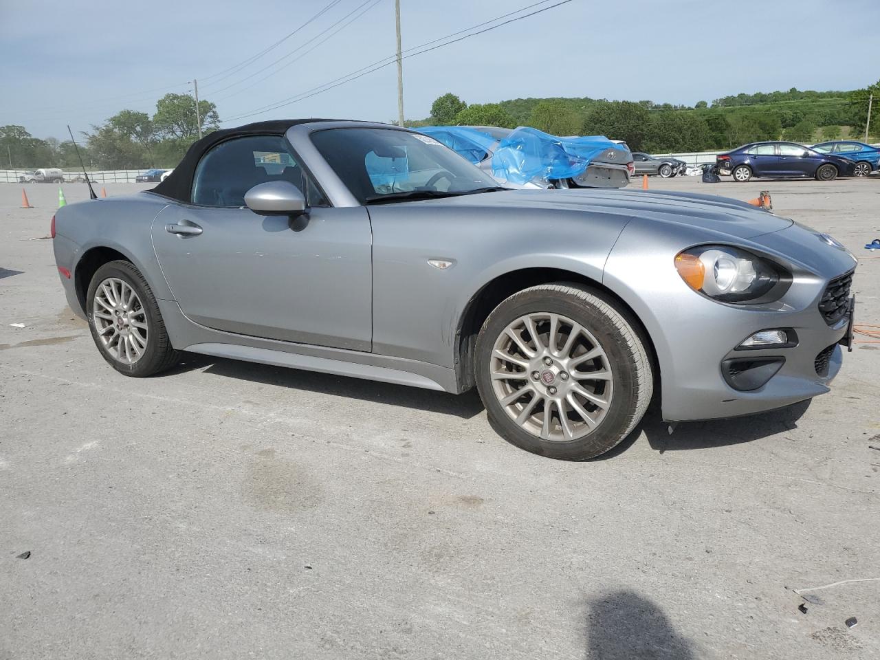 Photo 3 VIN: JC1NFAEK1H0120709 - FIAT 124 SPIDER 