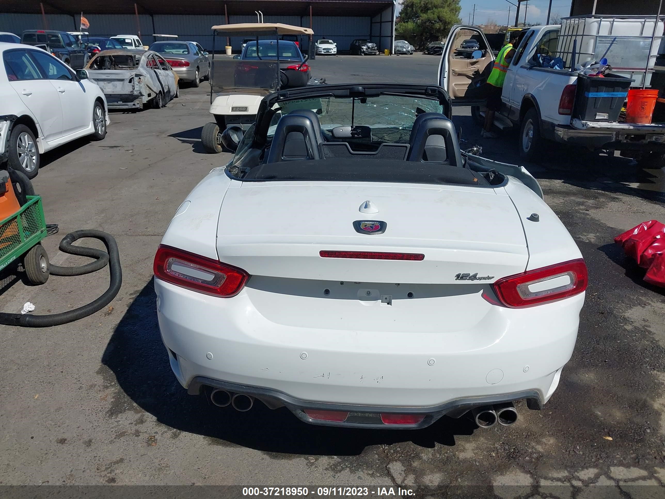 Photo 15 VIN: JC1NFAEK2L0145076 - FIAT 124 SPIDER 