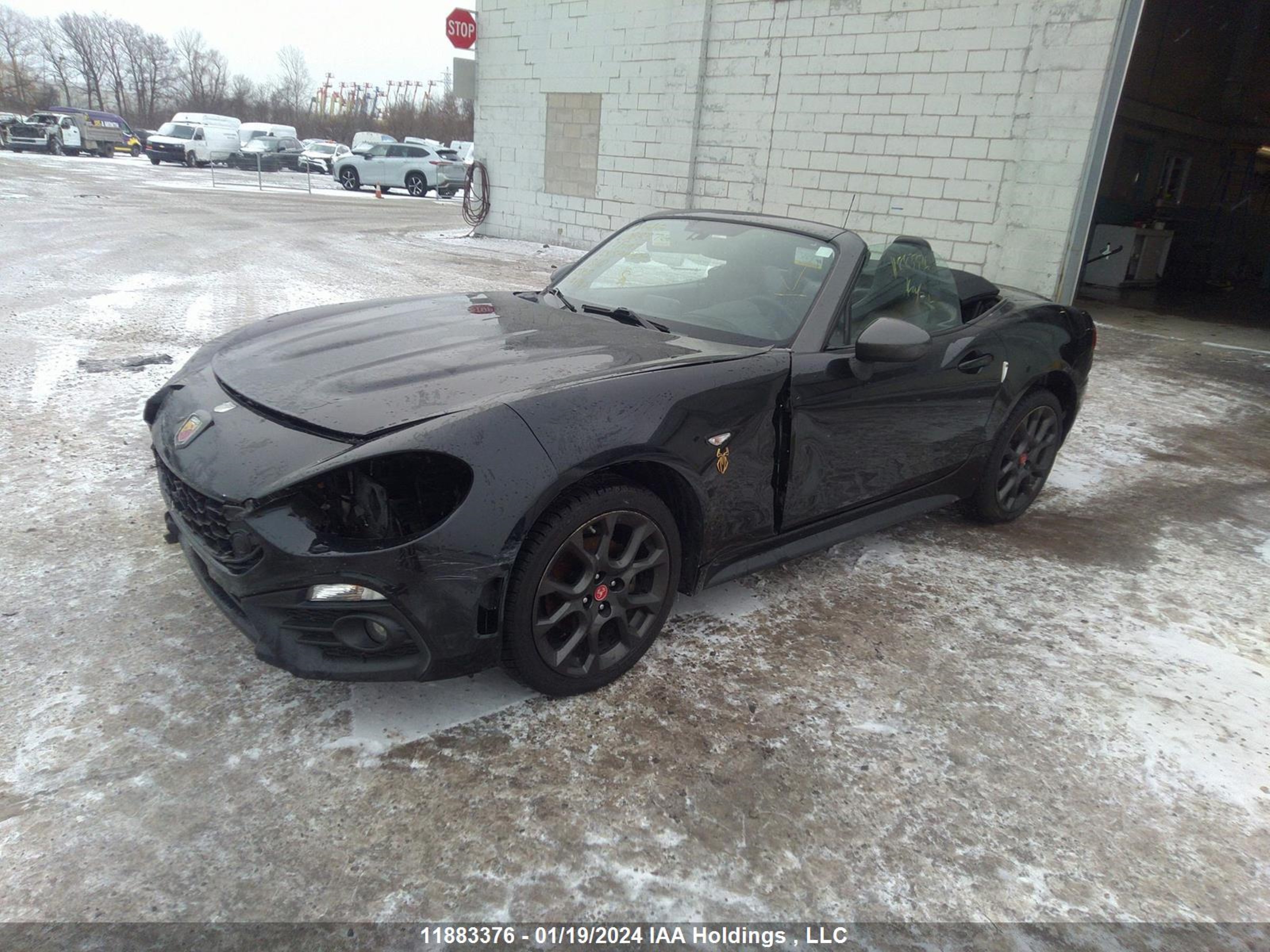 Photo 1 VIN: JC1NFAEK4H0113110 - FIAT 124 SPIDER 