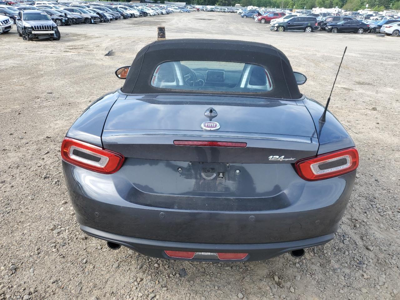 Photo 5 VIN: JC1NFAEK4J0137963 - FIAT 124 SPIDER 