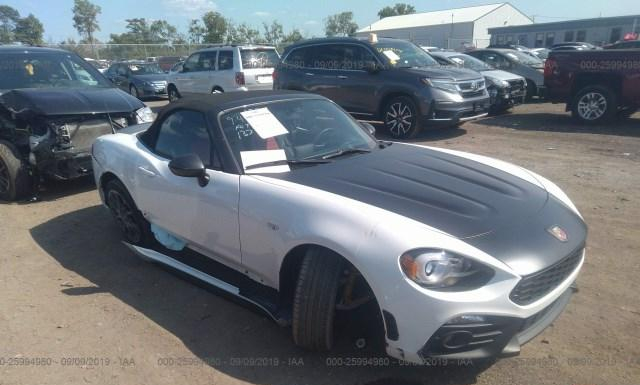 Photo 2 VIN: JC1NFAEK6J0137155 - FIAT 124 SPIDER 