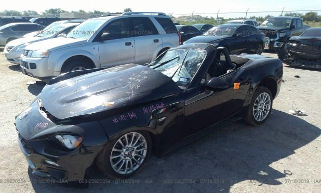 Photo 1 VIN: JC1NFAEKXJ0137918 - FIAT 124 SPIDER 