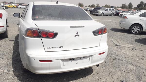 Photo 7 VIN: JE3AB36A3HU715921 - MITSUBISHI LANCER 