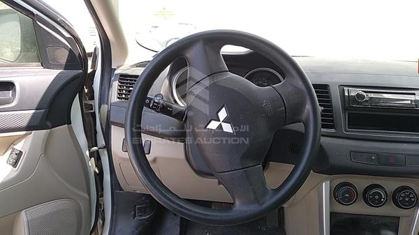 Photo 13 VIN: JE3AB36U8HU713592 - MITSUBISHI LANCER 