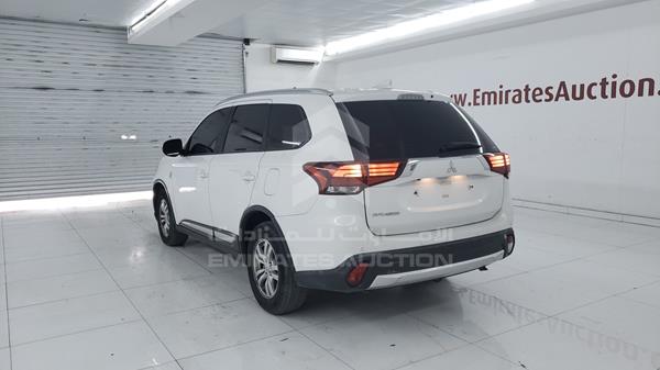 Photo 6 VIN: JE4LZ21W4HZ702286 - MITSUBISHI OUTLANDER 