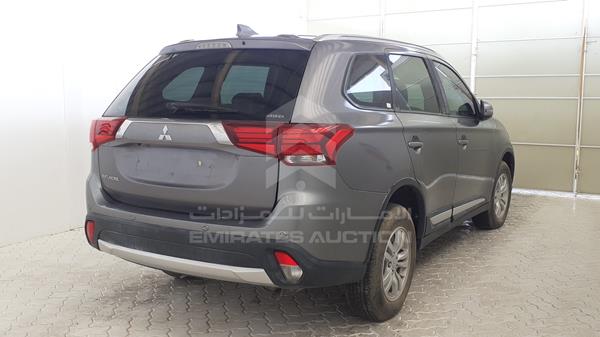 Photo 6 VIN: JE4LZ21W5HJ703493 - MITSUBISHI OUTLANDER 