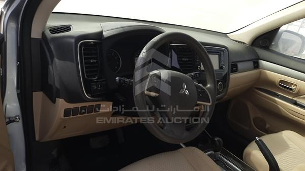 Photo 11 VIN: JE4LZ21W7HJ703141 - MITSUBISHI OUTLANDER 