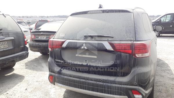 Photo 8 VIN: JE4LZ21W9HJ708339 - MITSUBISHI OUTLANDER 