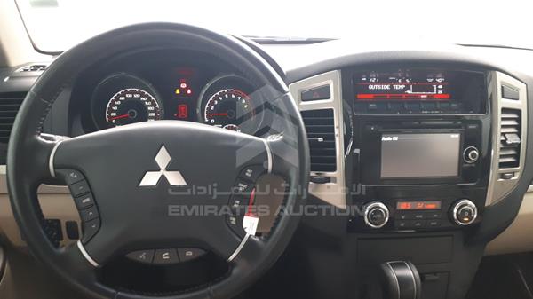 Photo 18 VIN: JE4MR62N1HJ718882 - MITSUBISHI PAJERO 