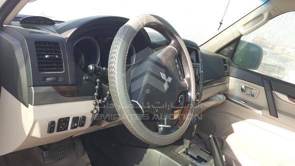 Photo 10 VIN: JE4MR62N3HJ702019 - MITSUBISHI PAJERO 