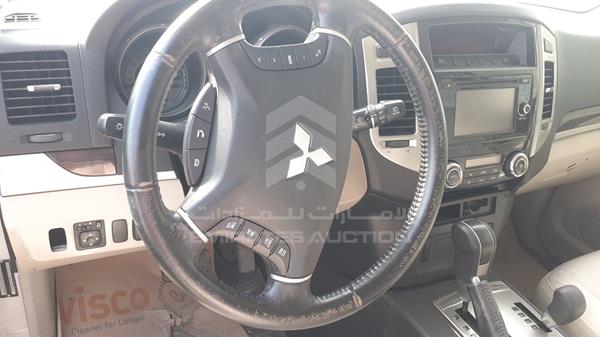 Photo 12 VIN: JE4MR62N5HJ702717 - MITSUBISHI PAJERO 