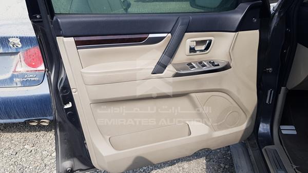 Photo 10 VIN: JE4MR62N7HJ708681 - MITSUBISHI PAJERO 