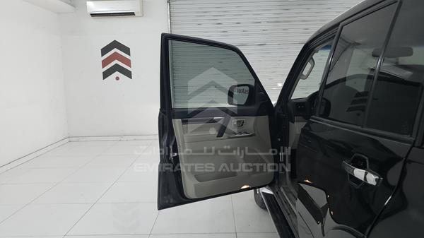 Photo 10 VIN: JE4MR62N8HJ709385 - MITSUBISHI PAJERO 