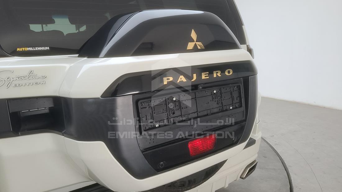 Photo 28 VIN: JE4NR62E3LJ702750 - MITSUBISHI PAJERO 