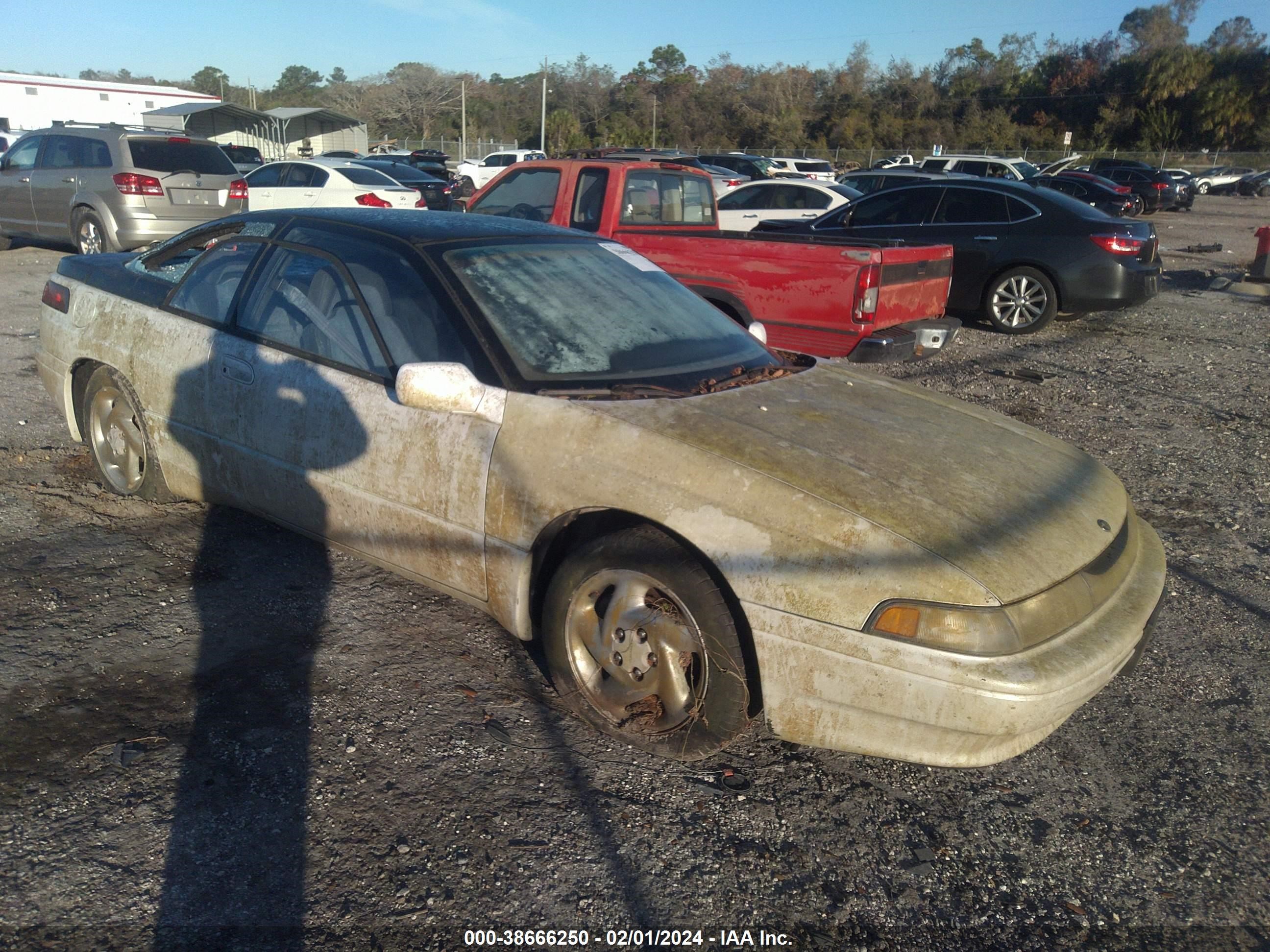 Photo 0 VIN: JF1CX3434NH104147 - SUBARU SVX 