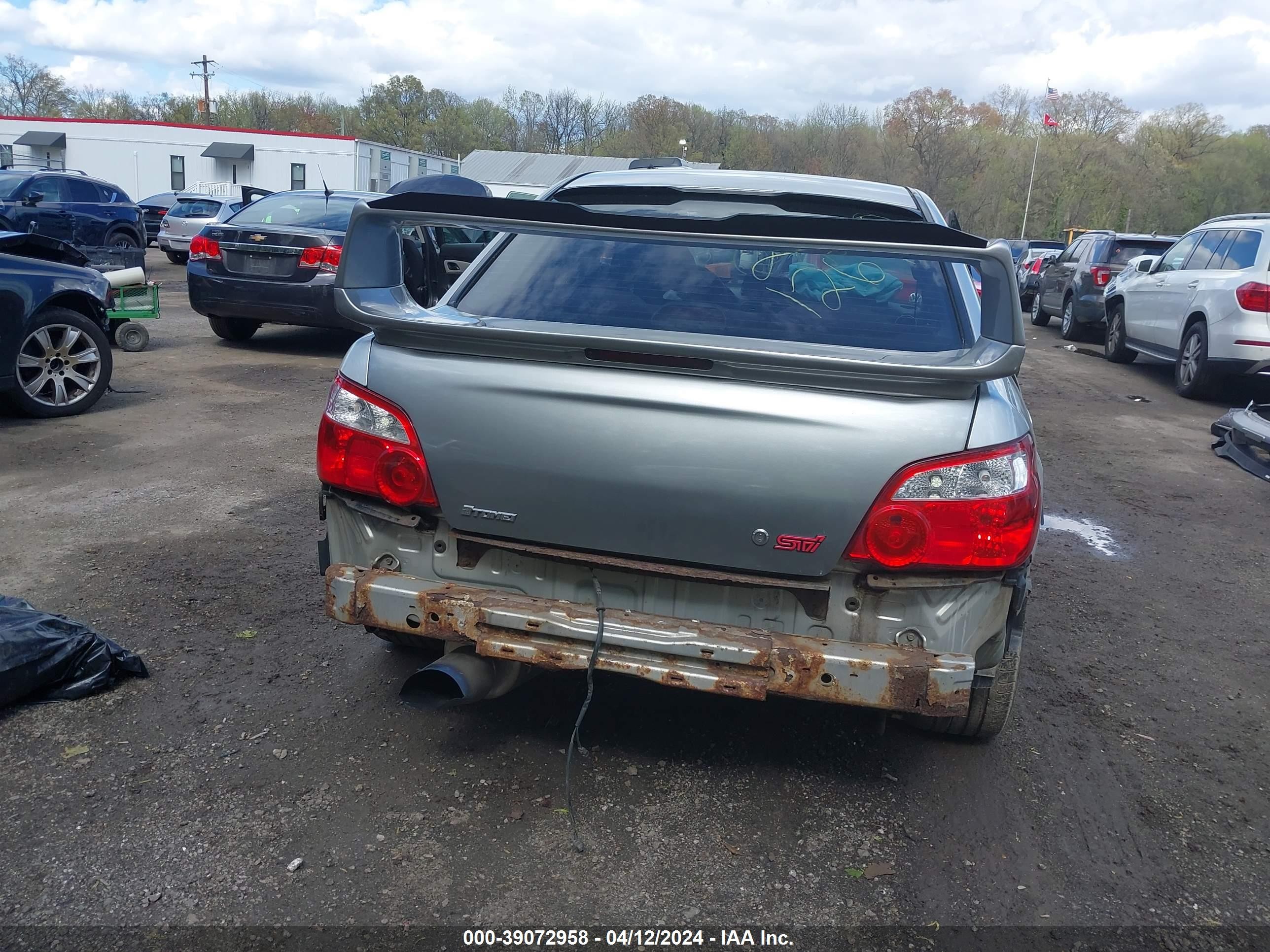 Photo 16 VIN: JF1GD29672G507077 - SUBARU IMPREZA 