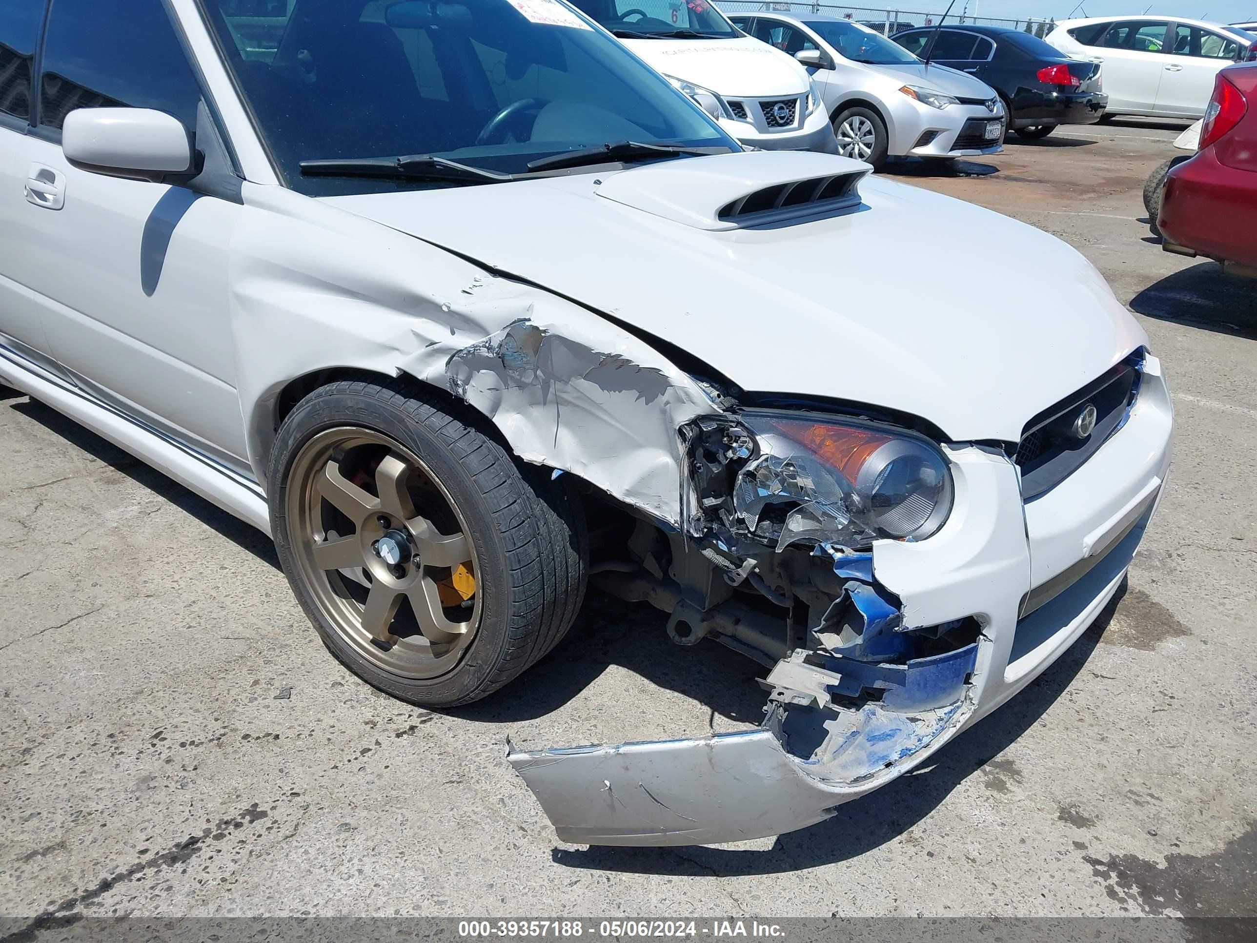 Photo 5 VIN: JF1GD296X5G501715 - SUBARU IMPREZA 