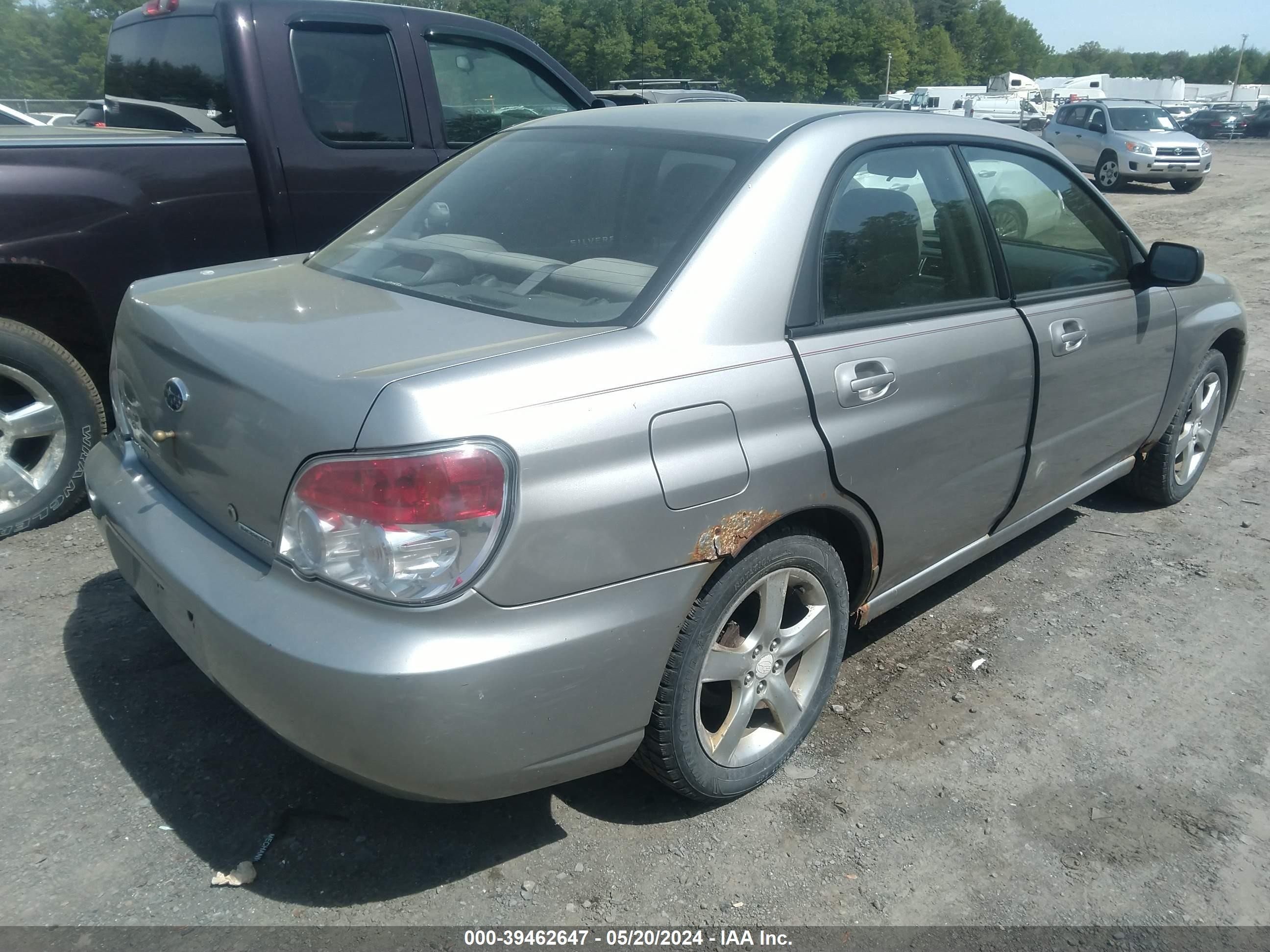 Photo 3 VIN: JF1GD61687H504483 - SUBARU IMPREZA 