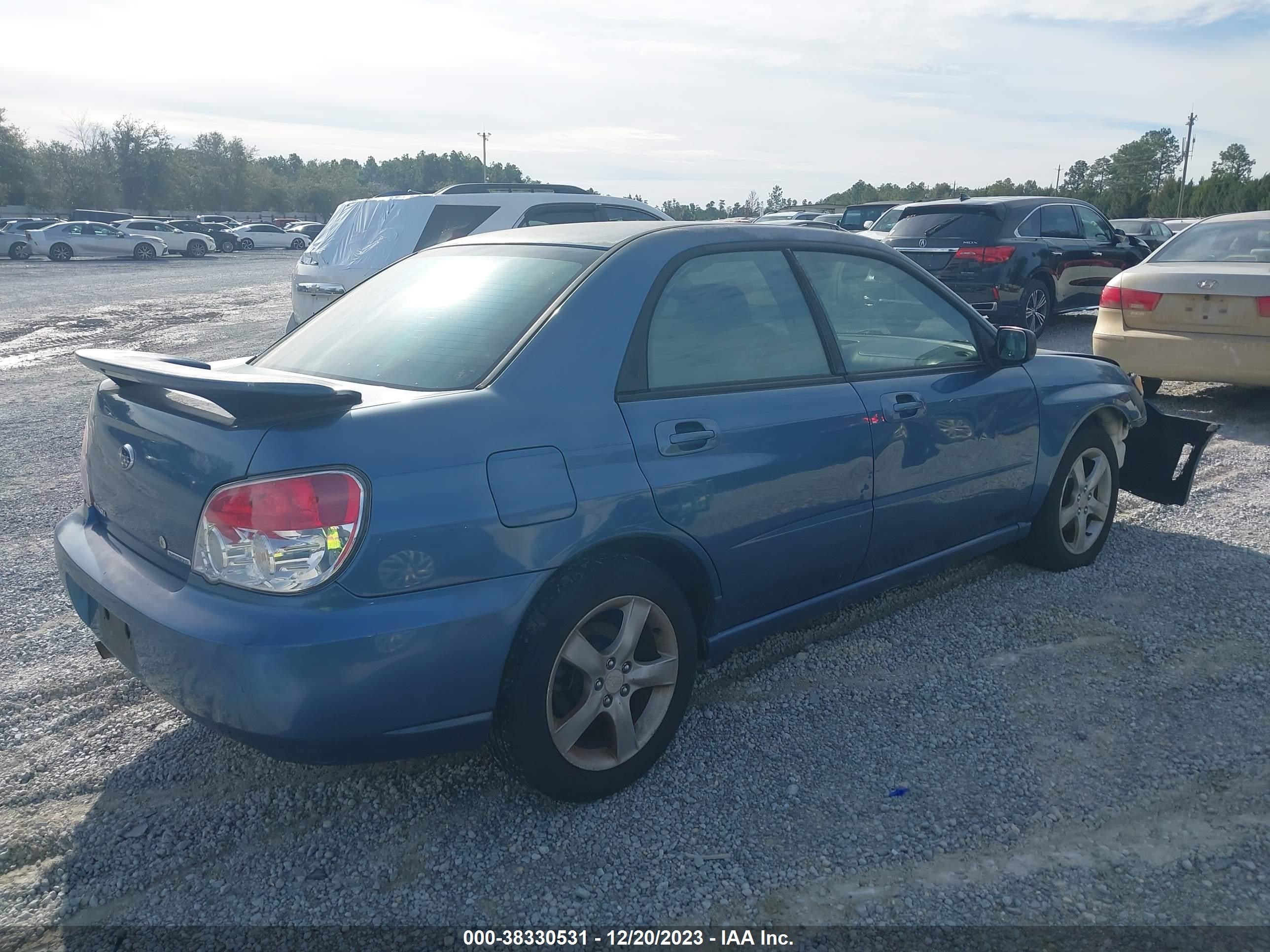 Photo 3 VIN: JF1GD616X7H517705 - SUBARU IMPREZA 