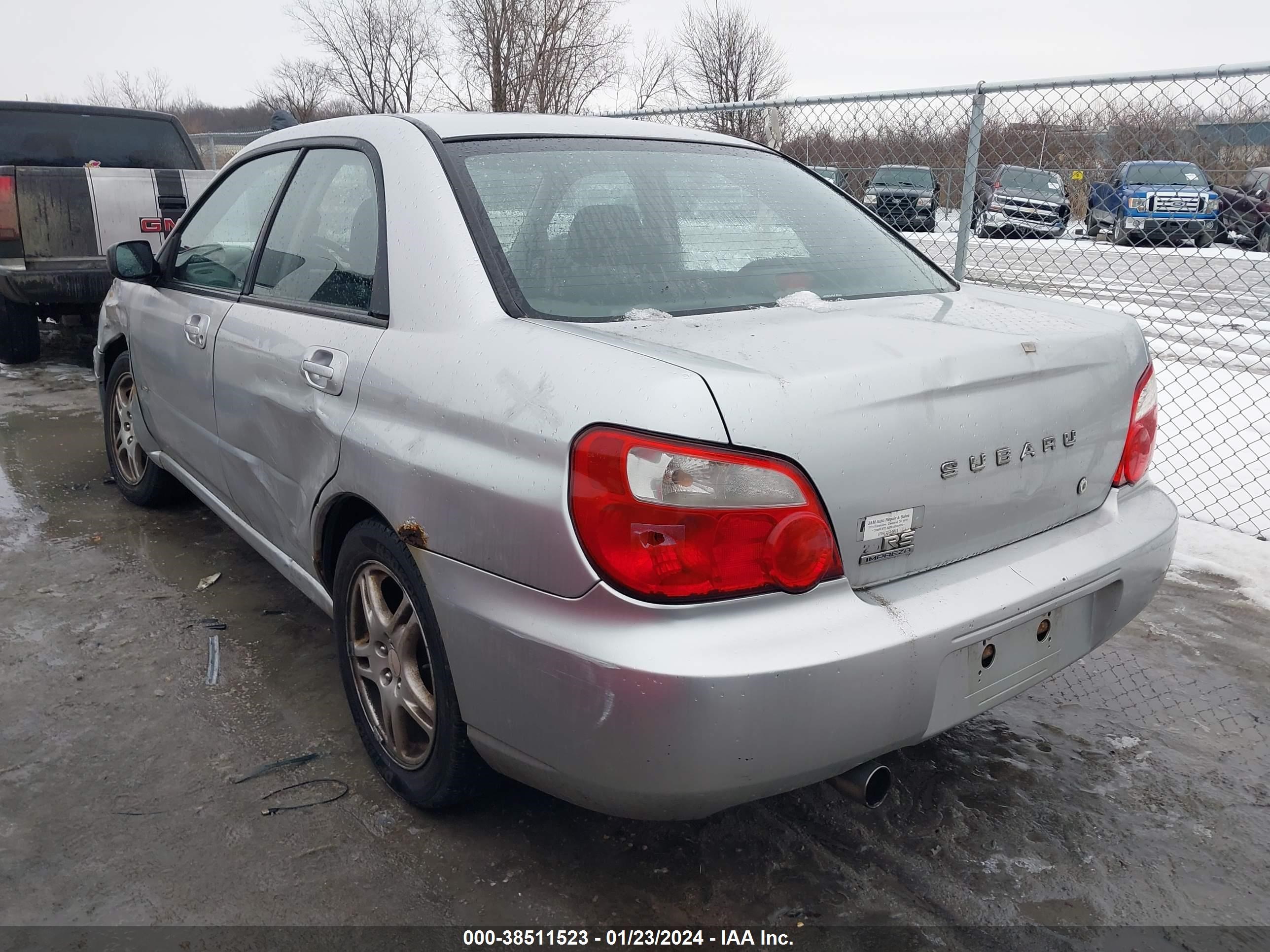 Photo 2 VIN: JF1GD67555H500645 - SUBARU IMPREZA 