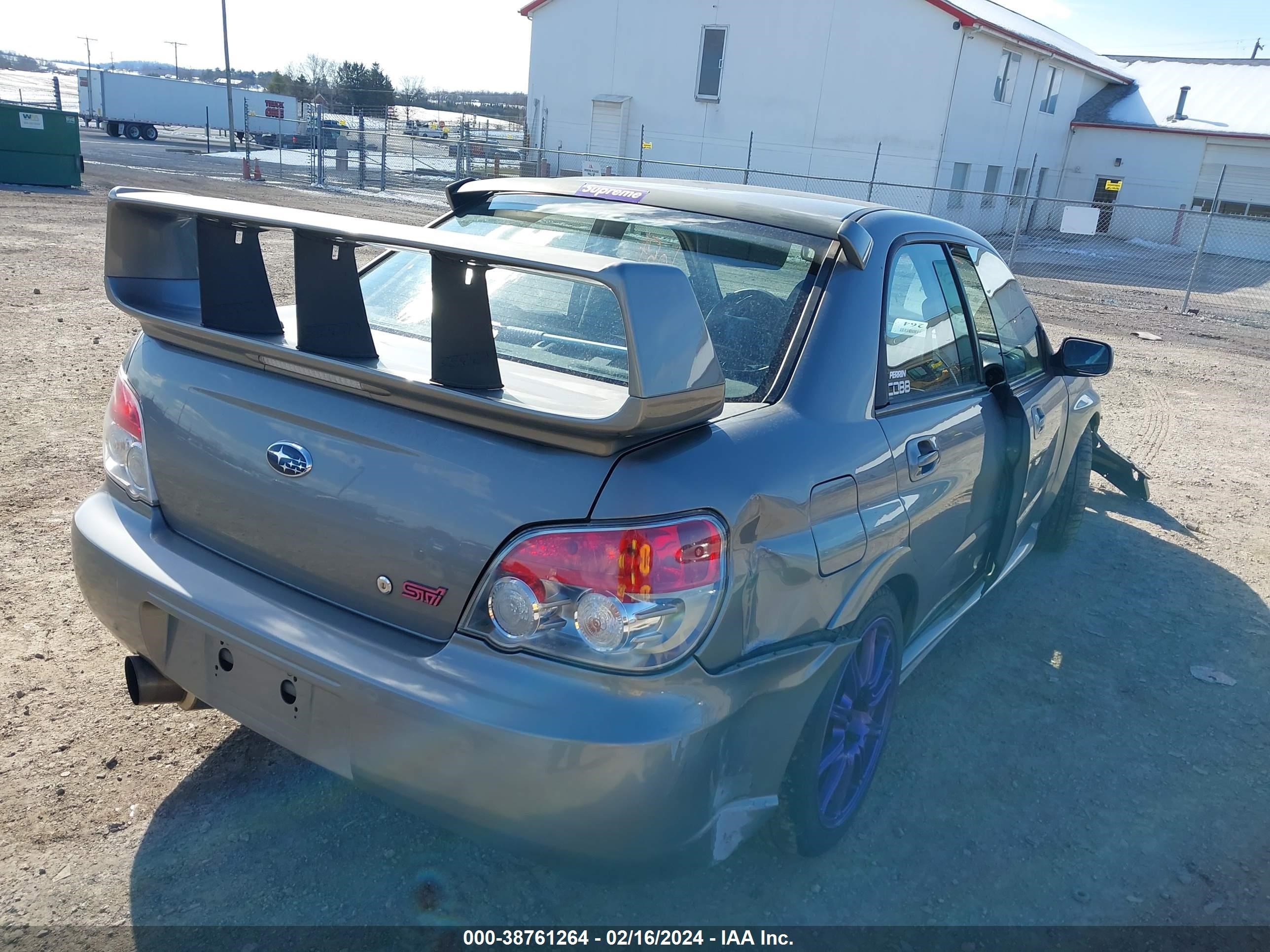 Photo 3 VIN: JF1GD70616L517353 - SUBARU IMPREZA WRX STI 