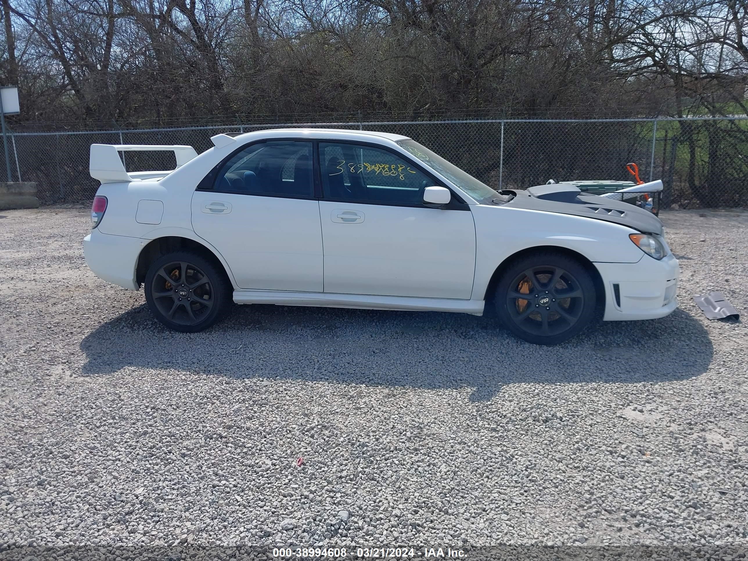 Photo 12 VIN: JF1GD706X6L500129 - SUBARU IMPREZA WRX STI 