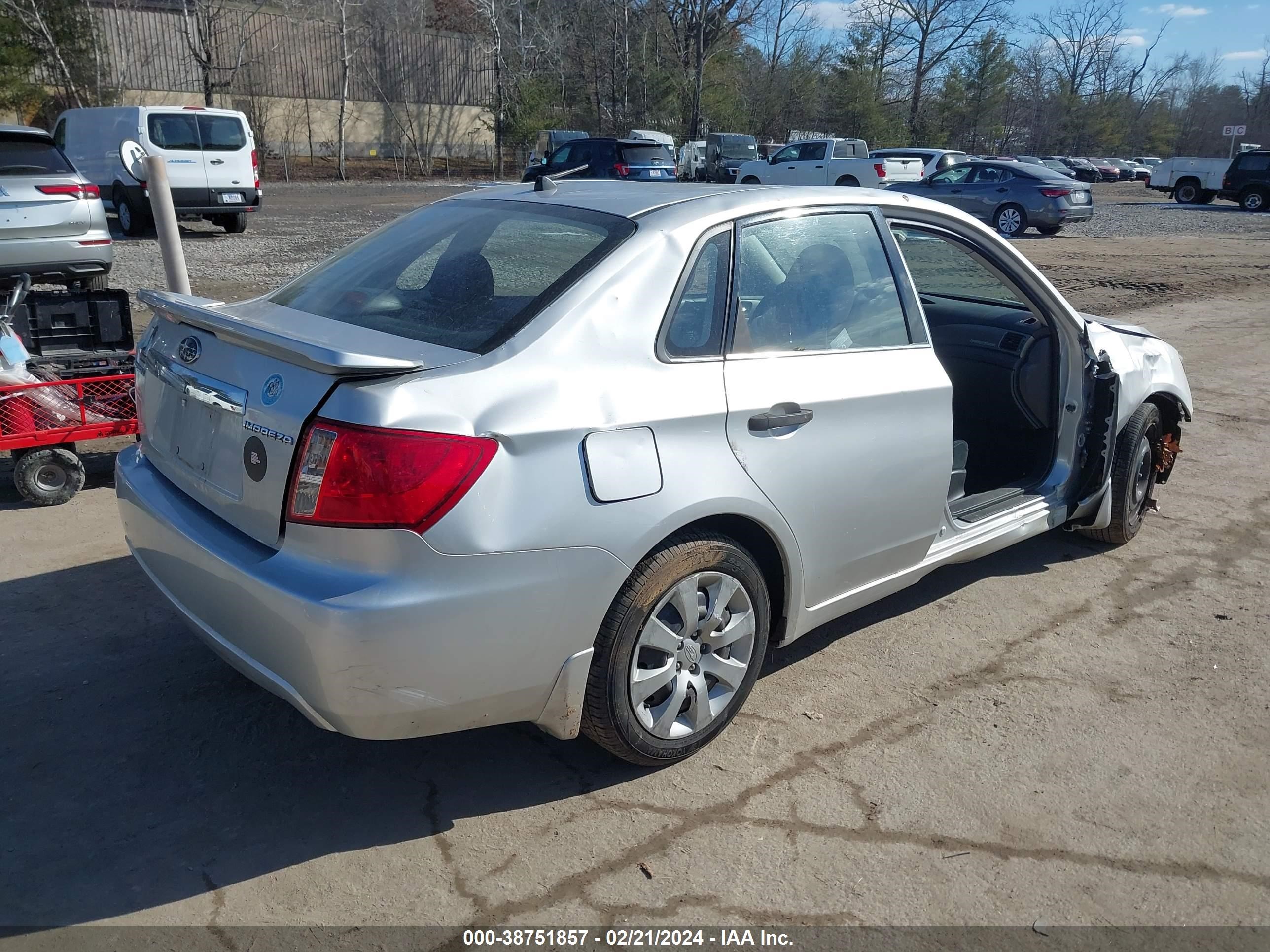 Photo 3 VIN: JF1GE61698H509867 - SUBARU IMPREZA 