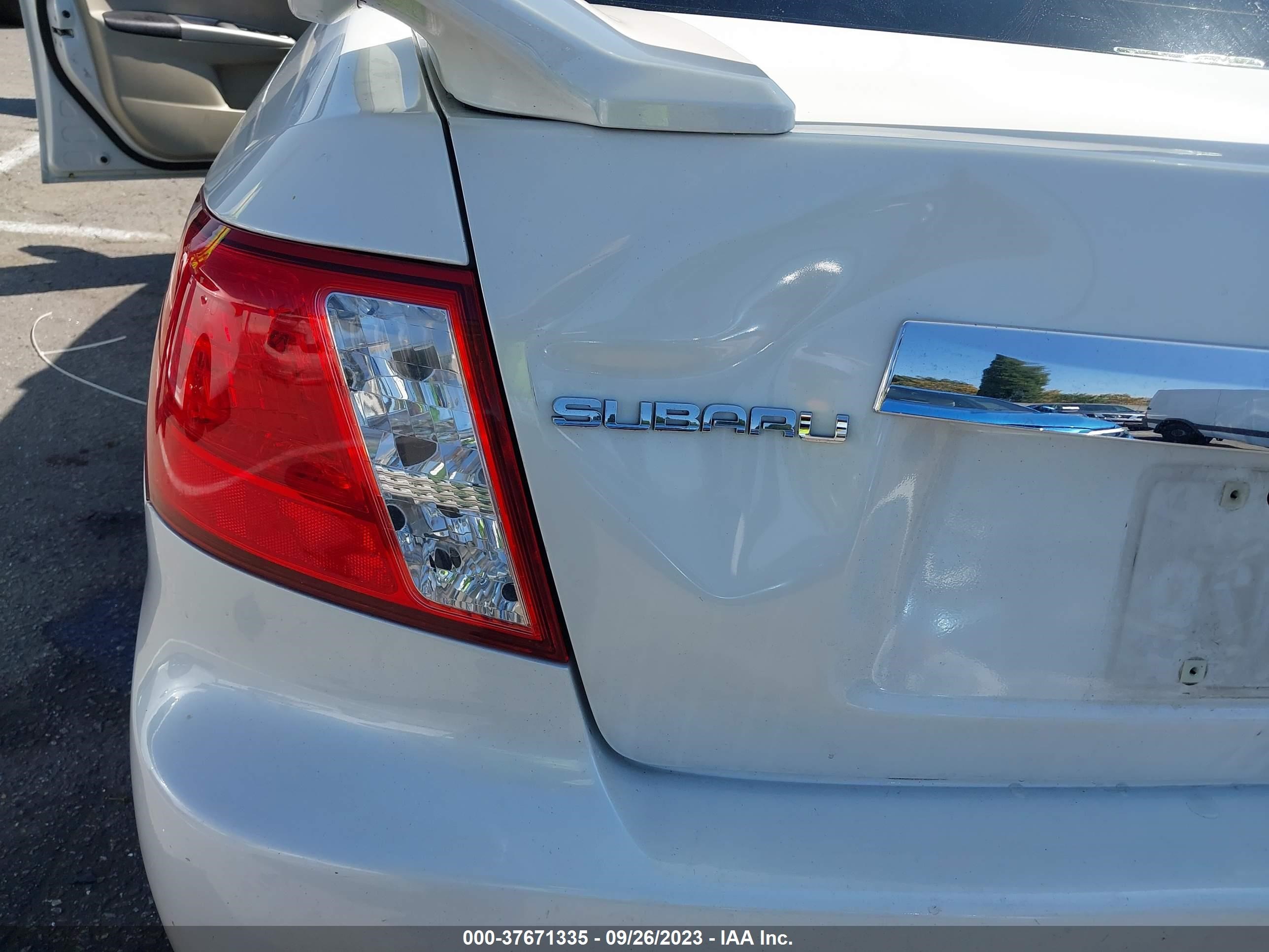 Photo 5 VIN: JF1GE61699H507313 - SUBARU IMPREZA 