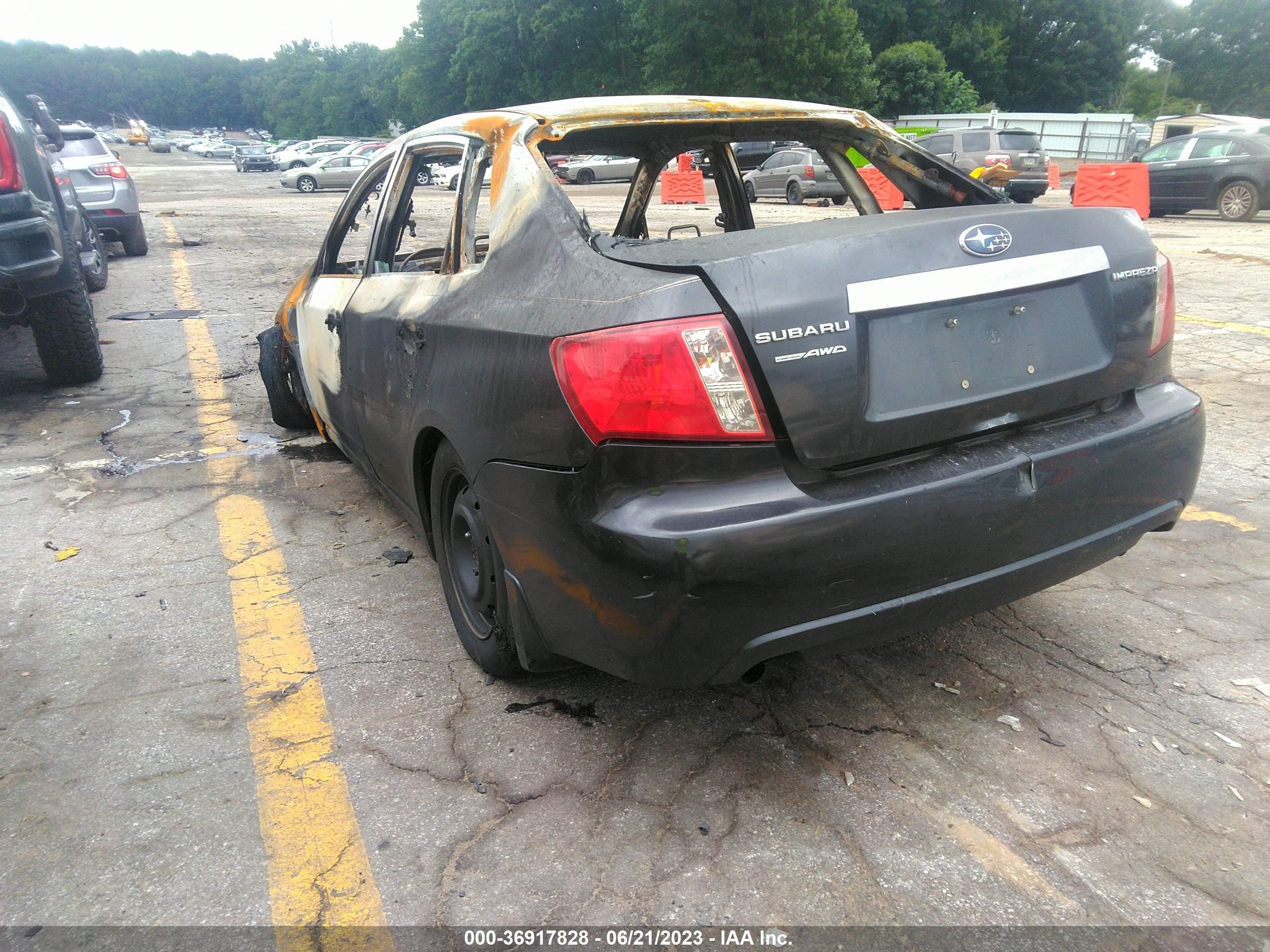 Photo 2 VIN: JF1GE6A62AH505584 - SUBARU IMPREZA 