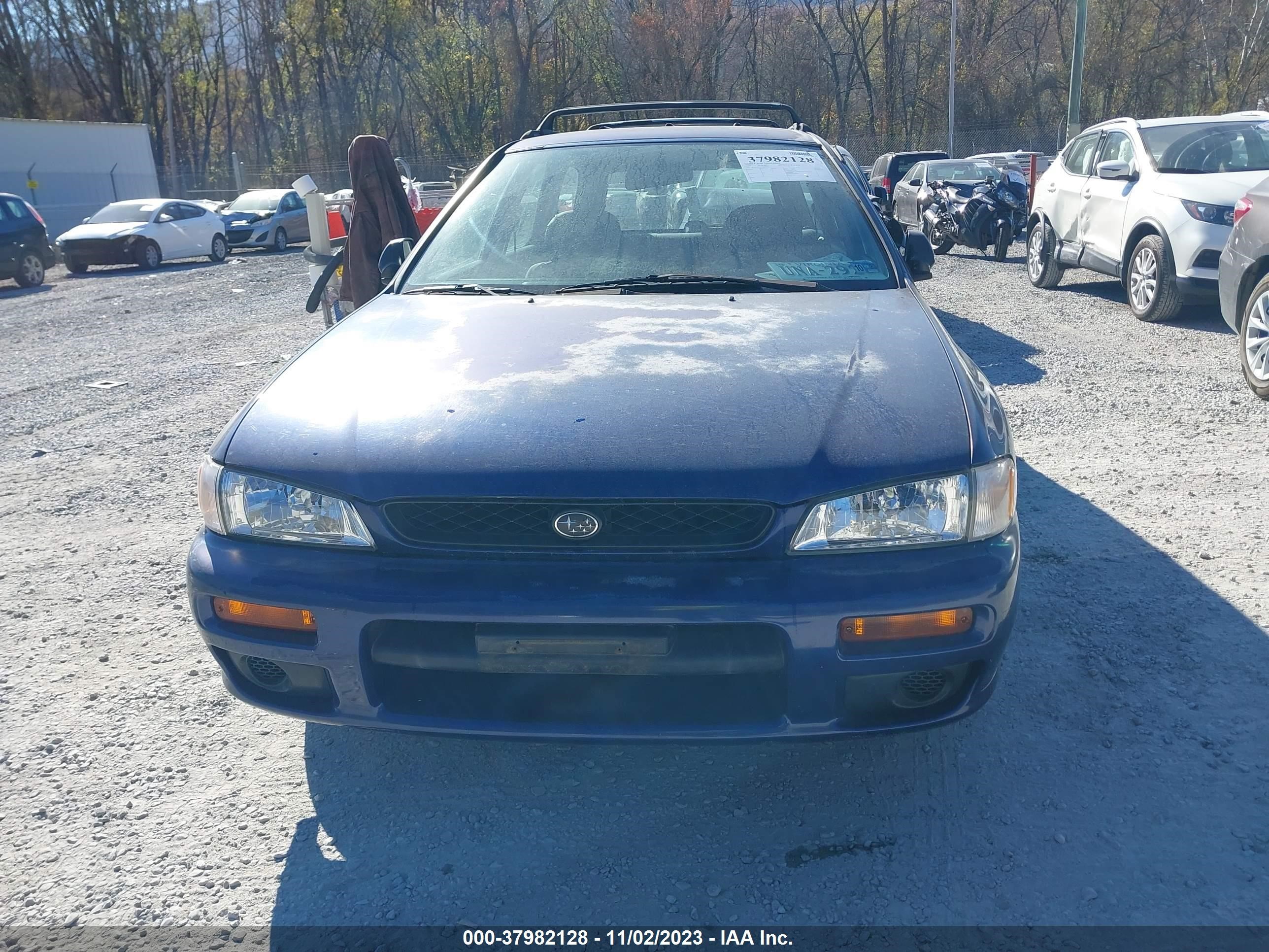 Photo 11 VIN: JF1GF4354YH803991 - SUBARU IMPREZA 