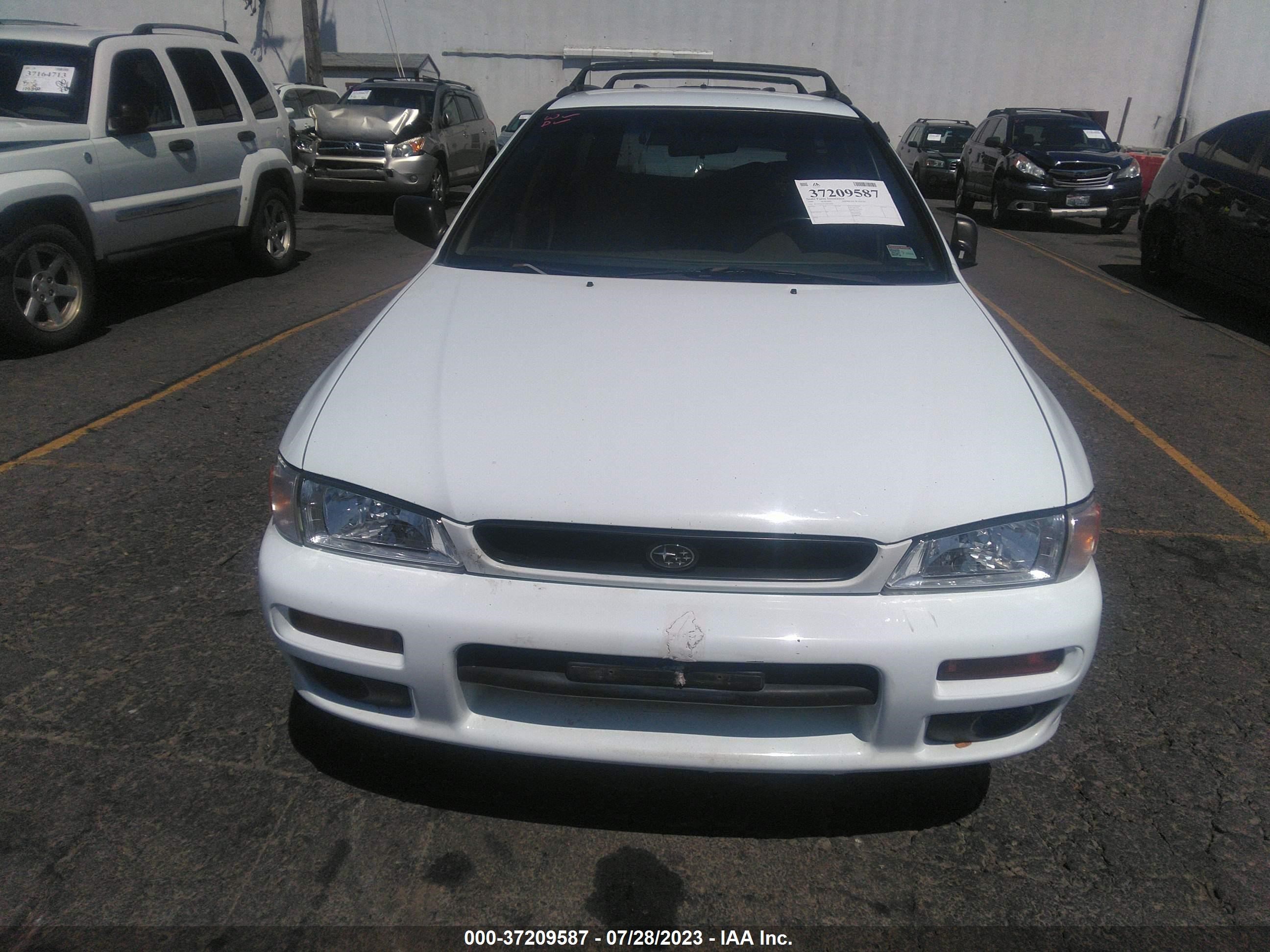 Photo 11 VIN: JF1GF435XXH815030 - SUBARU IMPREZA 