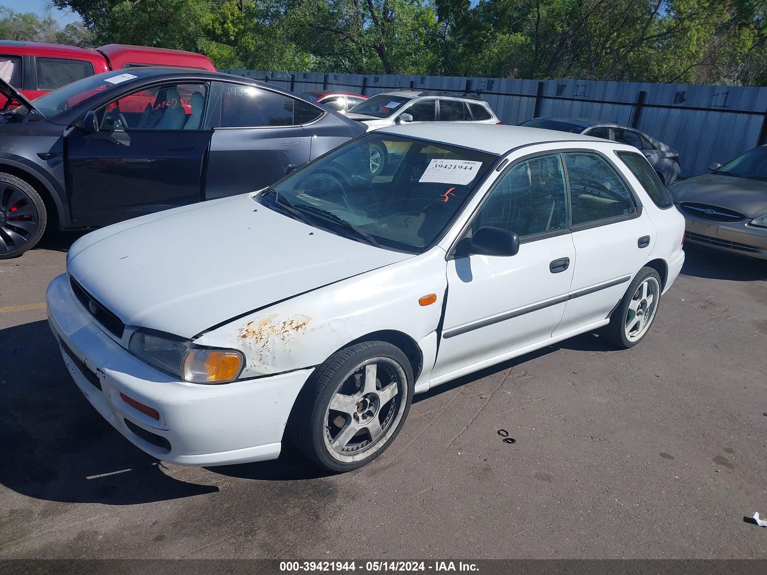 Photo 1 VIN: JF1GF435XYG807159 - SUBARU IMPREZA 