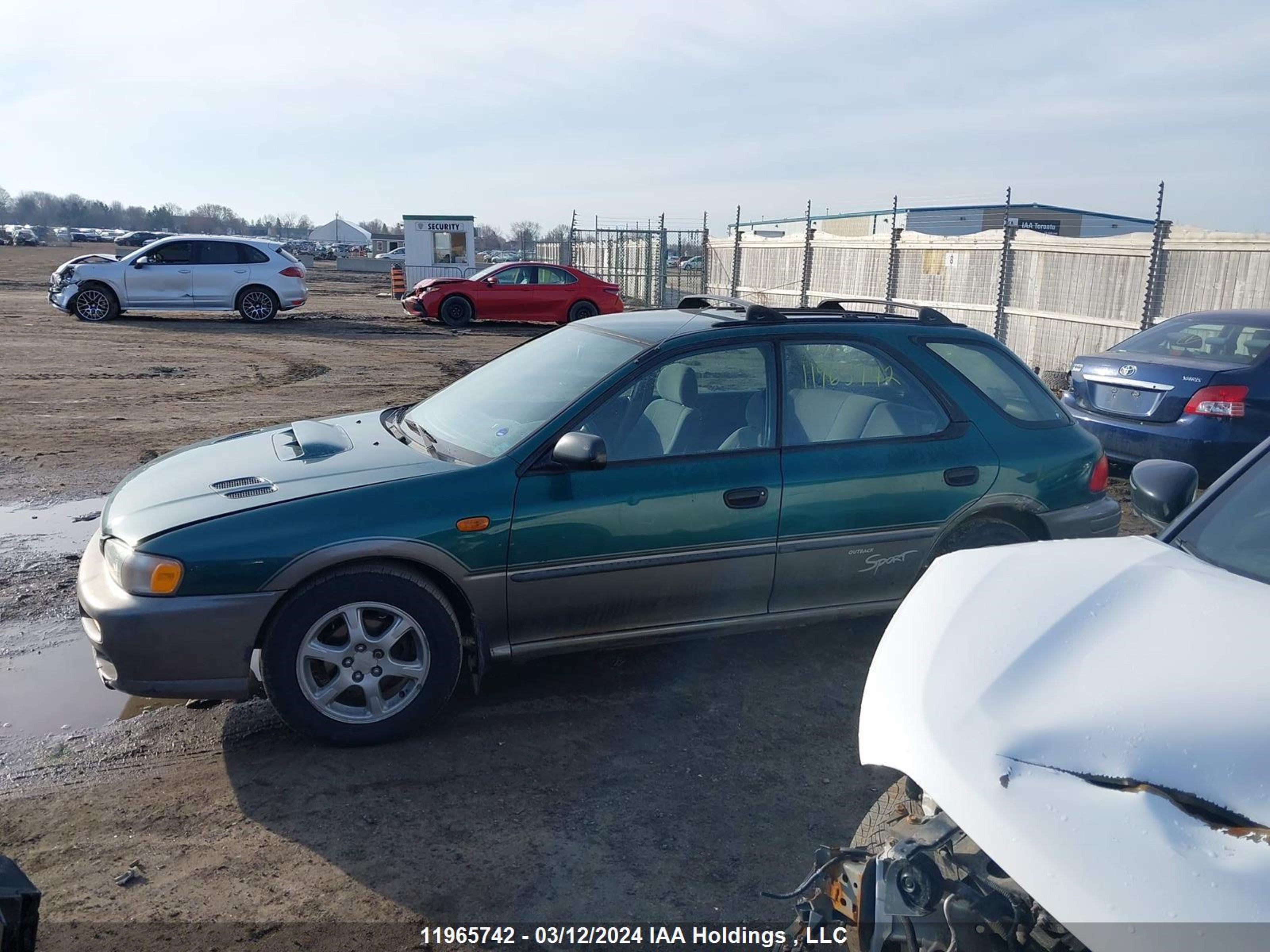 Photo 13 VIN: JF1GF4851XH804054 - SUBARU IMPREZA 