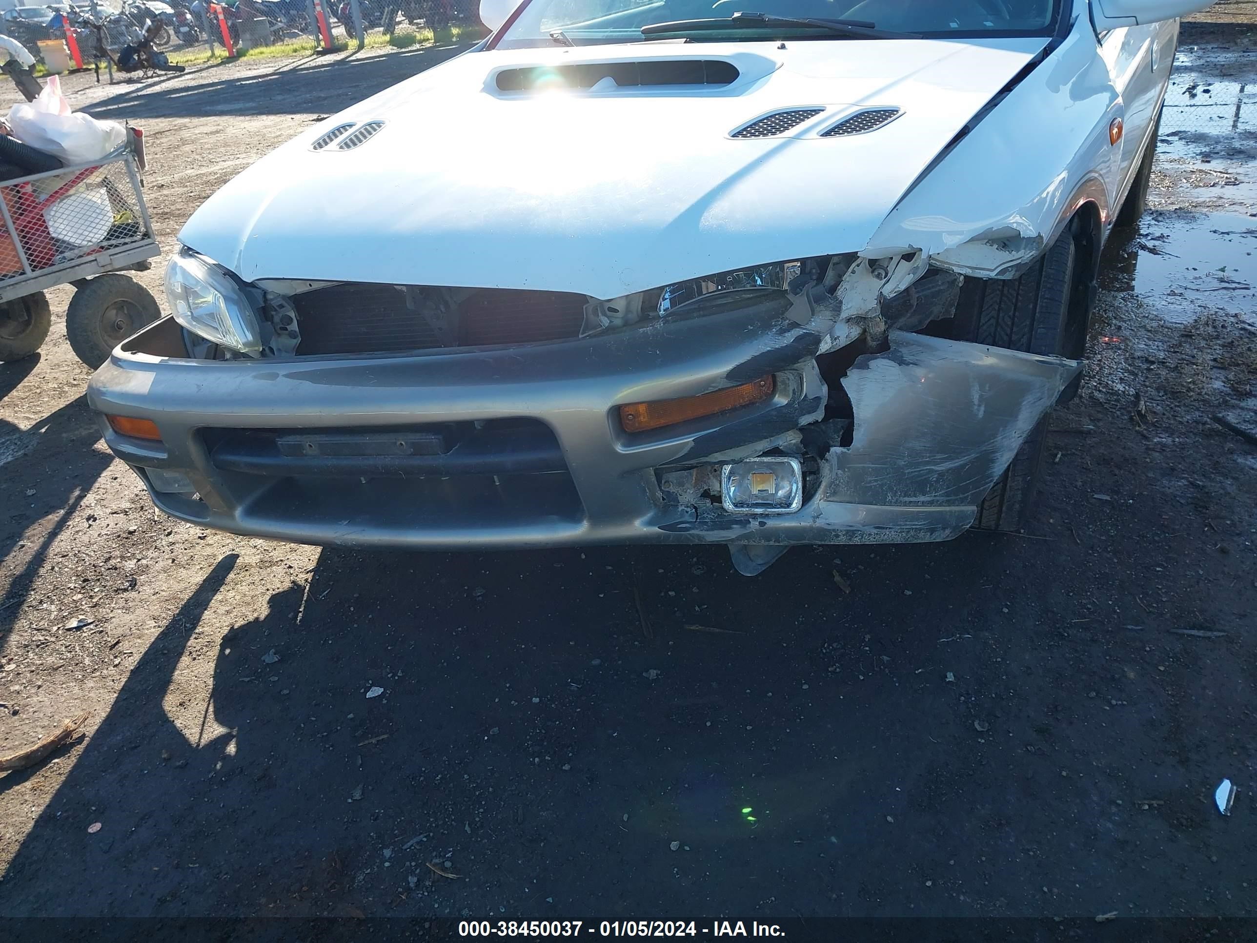 Photo 5 VIN: JF1GF48561H802968 - SUBARU IMPREZA 