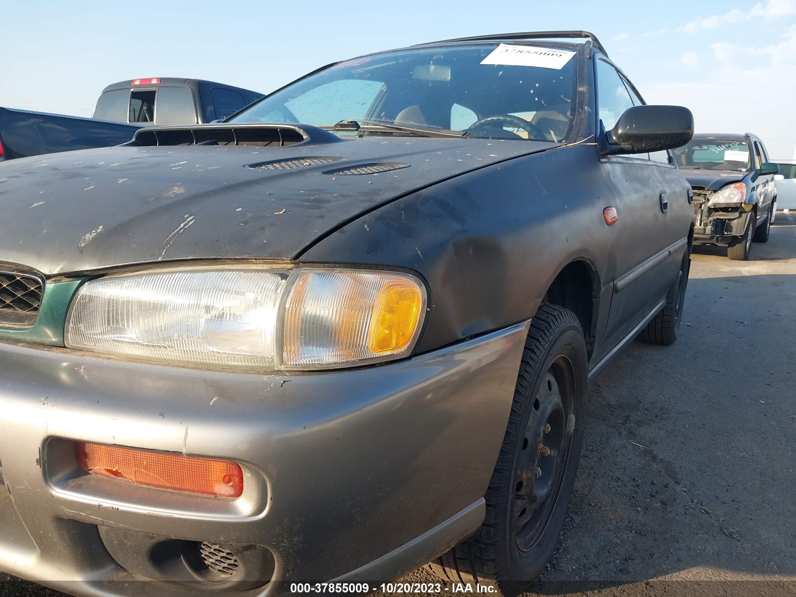 Photo 5 VIN: JF1GF4856WH805859 - SUBARU IMPREZA 