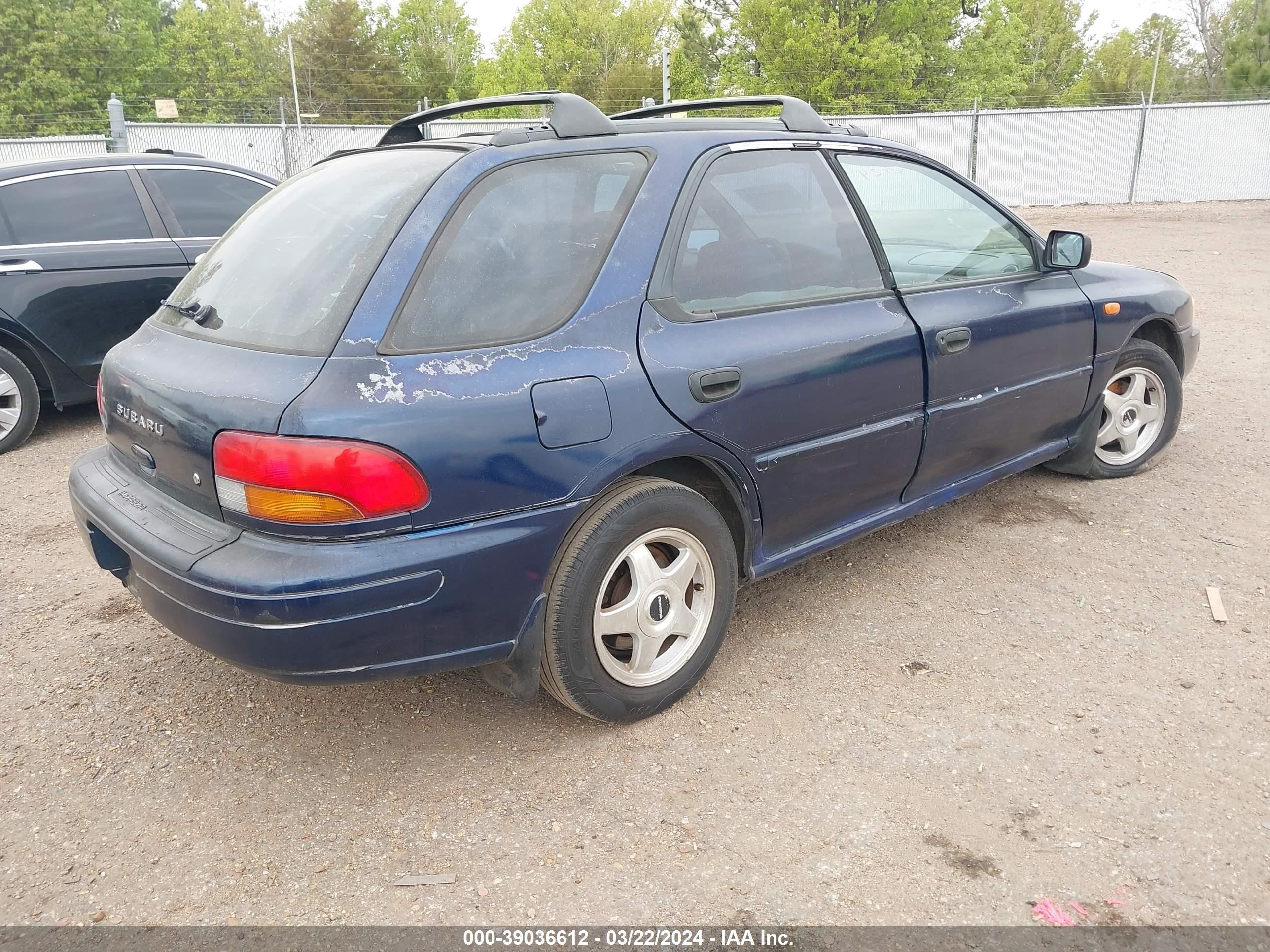 Photo 3 VIN: JF1GF4857TH810709 - SUBARU IMPREZA 