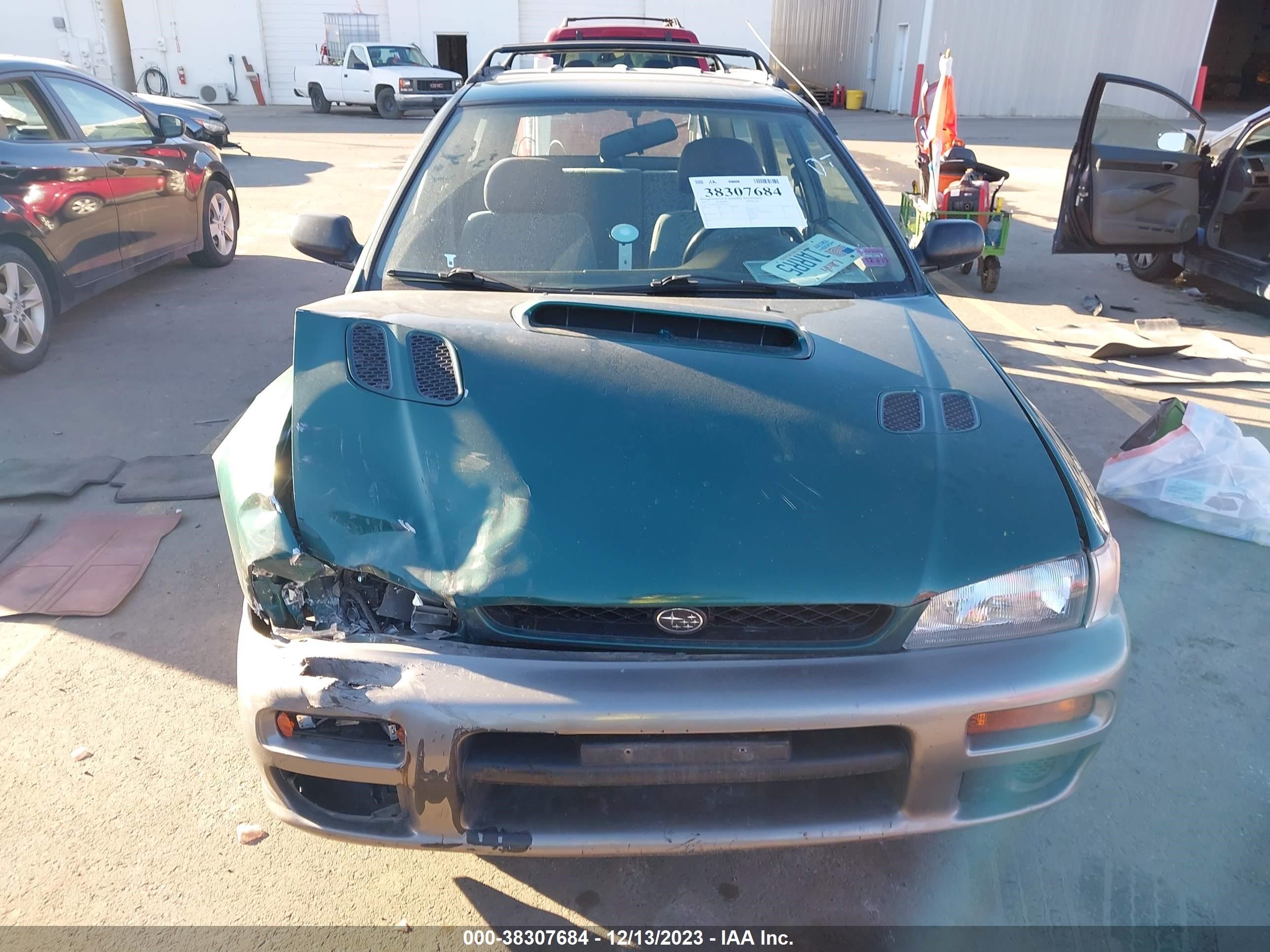 Photo 10 VIN: JF1GF4859VH810407 - SUBARU IMPREZA 