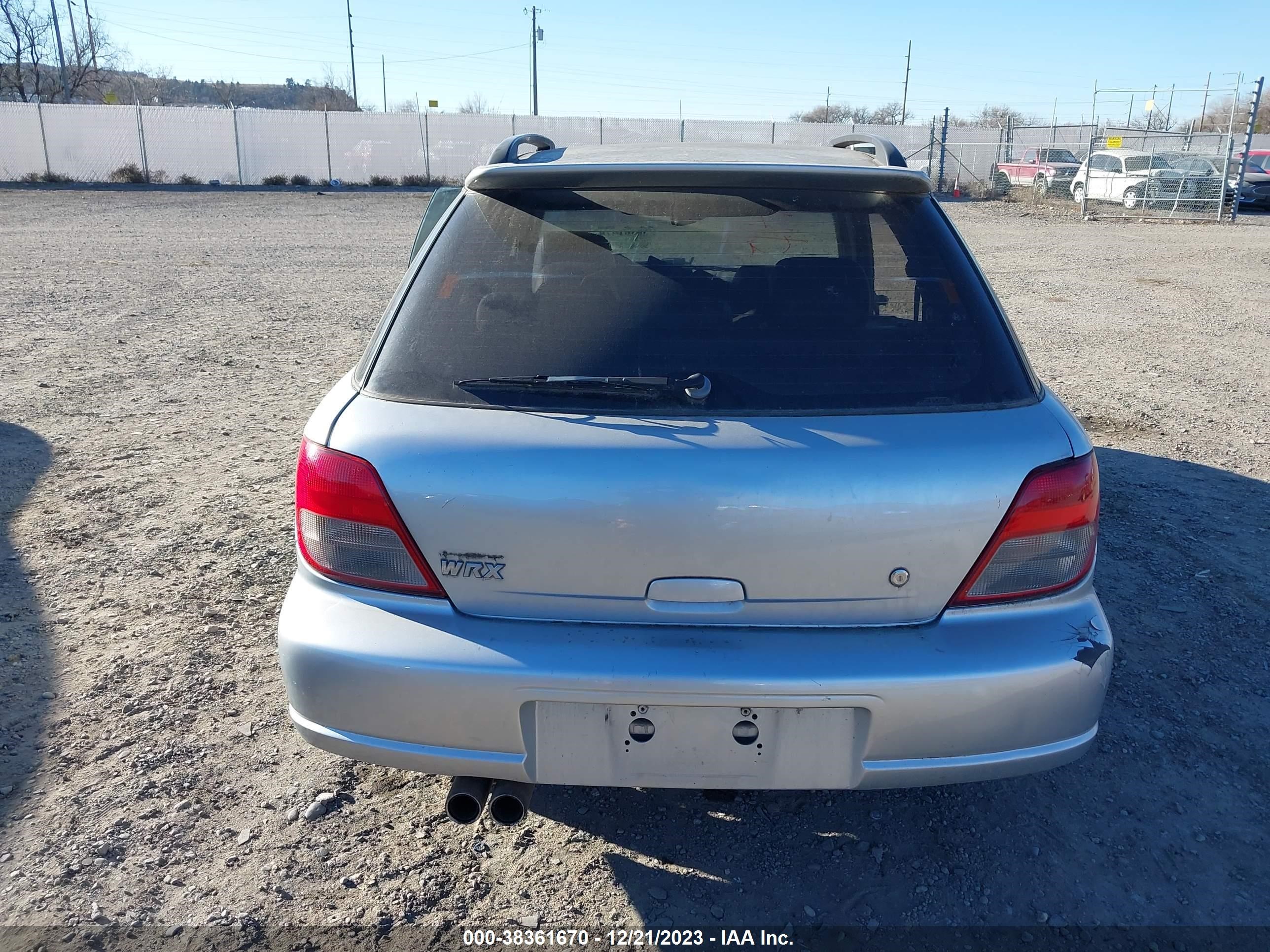 Photo 16 VIN: JF1GG29692G829677 - SUBARU IMPREZA 