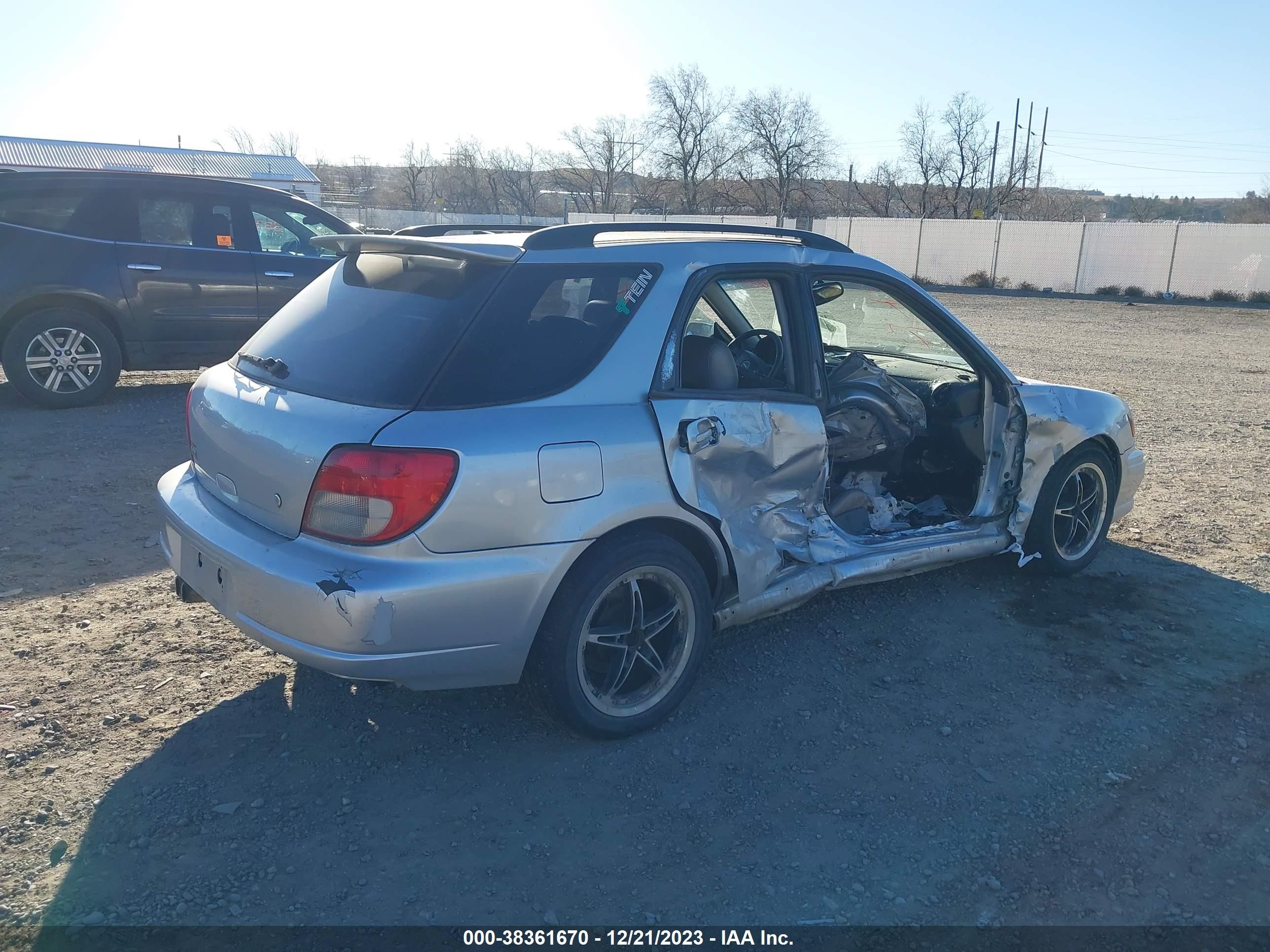 Photo 3 VIN: JF1GG29692G829677 - SUBARU IMPREZA 