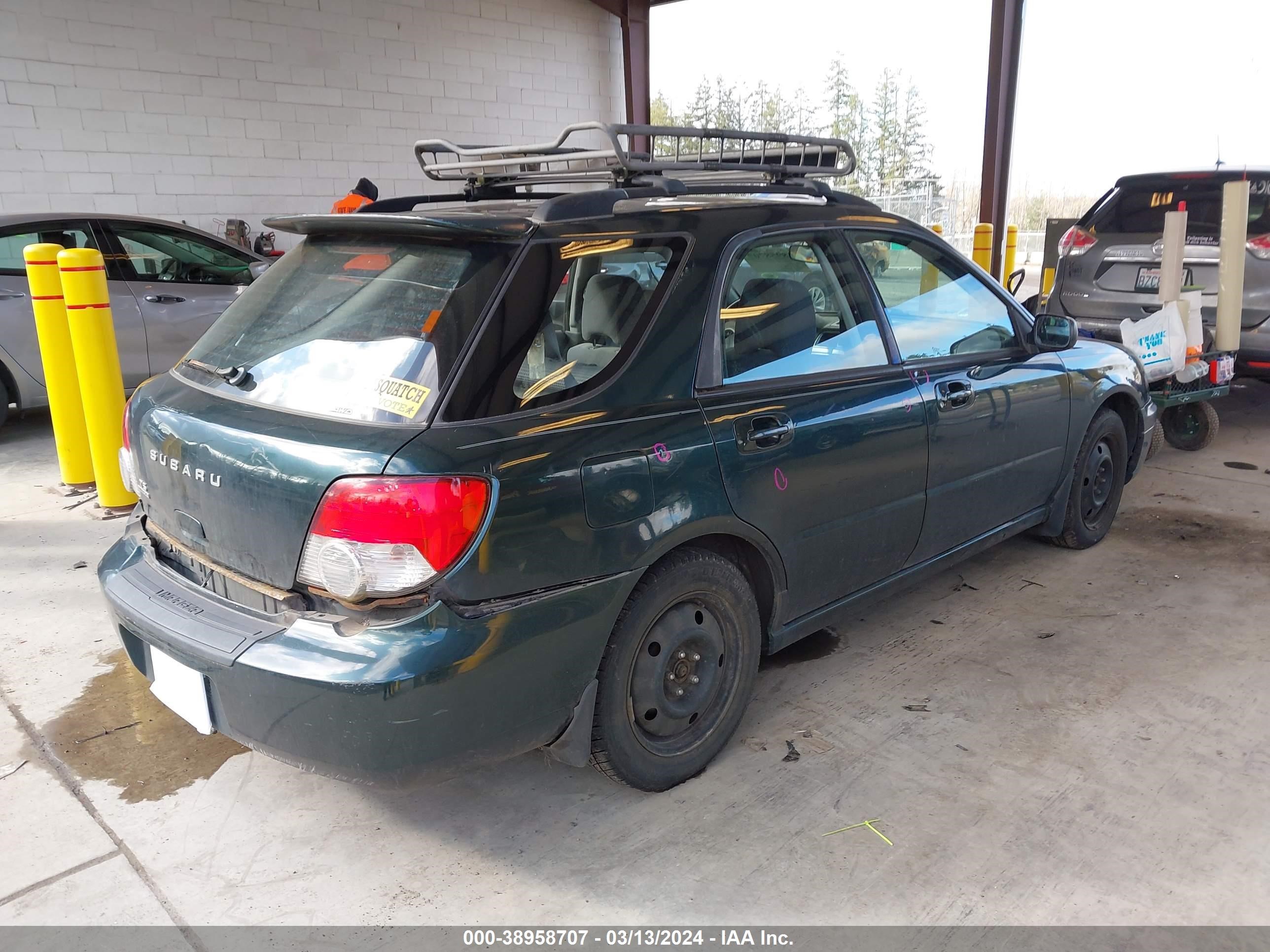 Photo 3 VIN: JF1GG65574H817769 - SUBARU IMPREZA 