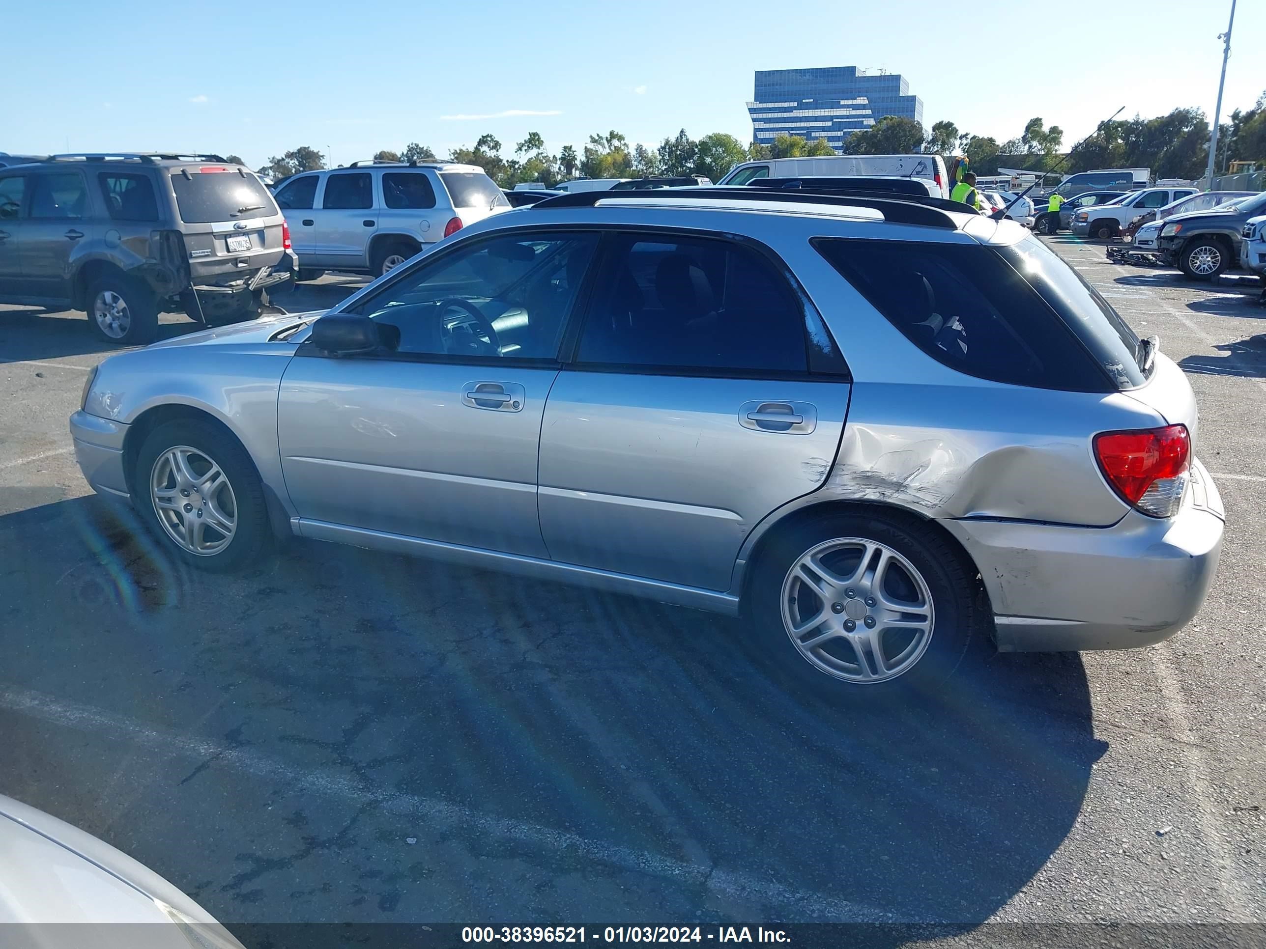 Photo 13 VIN: JF1GG67565H818118 - SUBARU IMPREZA 