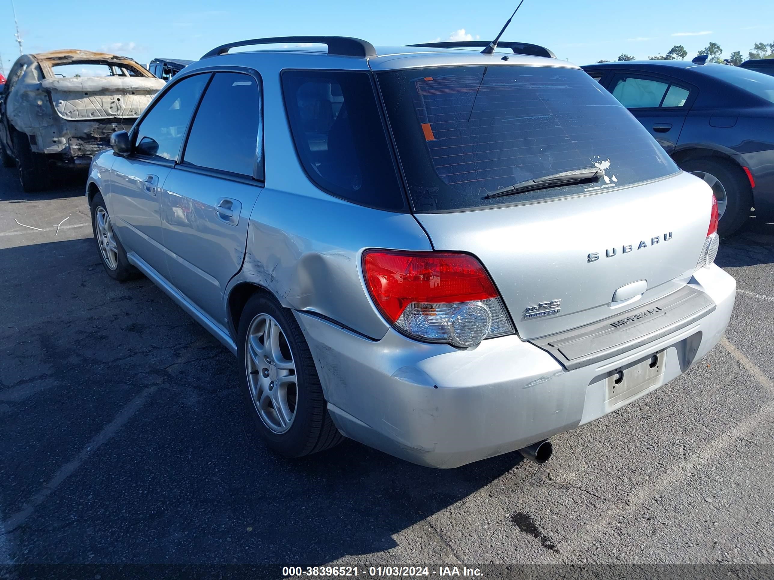 Photo 2 VIN: JF1GG67565H818118 - SUBARU IMPREZA 