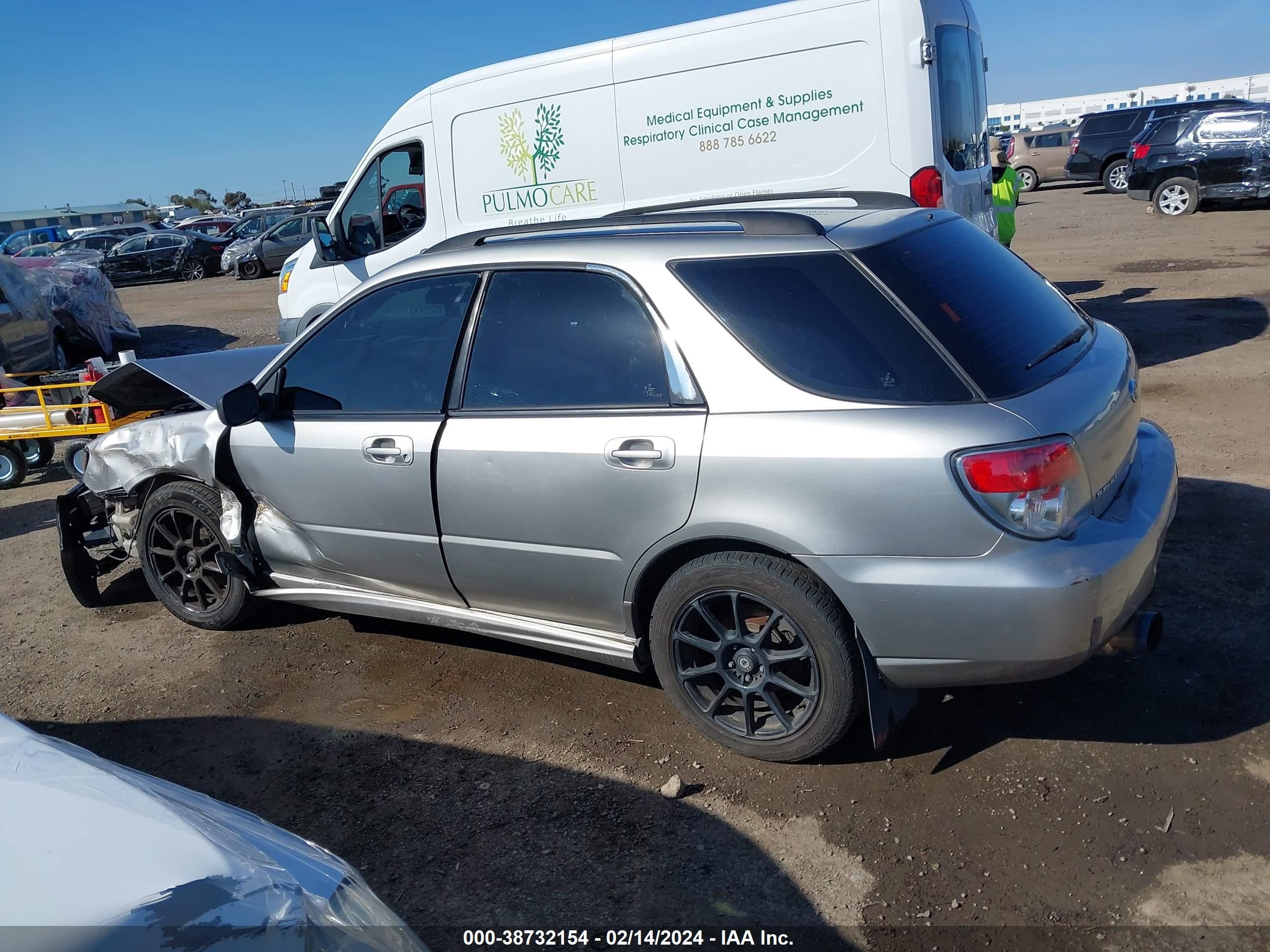 Photo 13 VIN: JF1GG676X6H813482 - SUBARU IMPREZA 