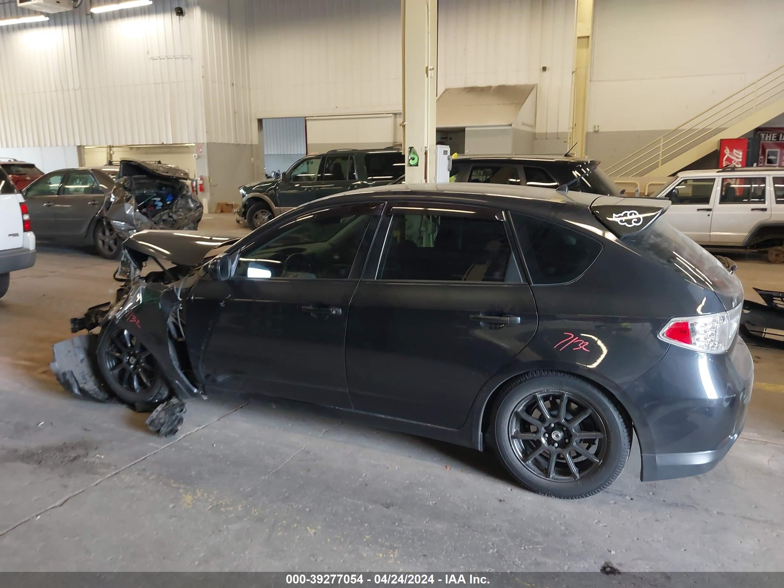 Photo 13 VIN: JF1GH61649G806883 - SUBARU IMPREZA 