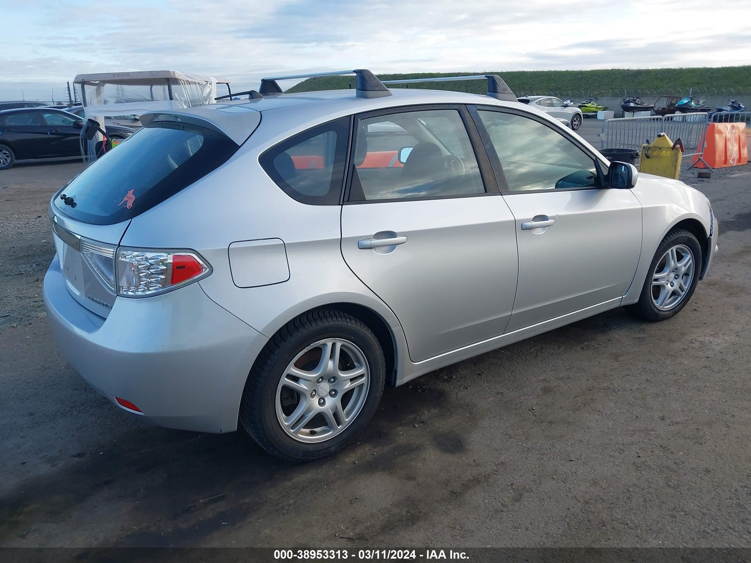 Photo 3 VIN: JF1GH61649H820681 - SUBARU IMPREZA 