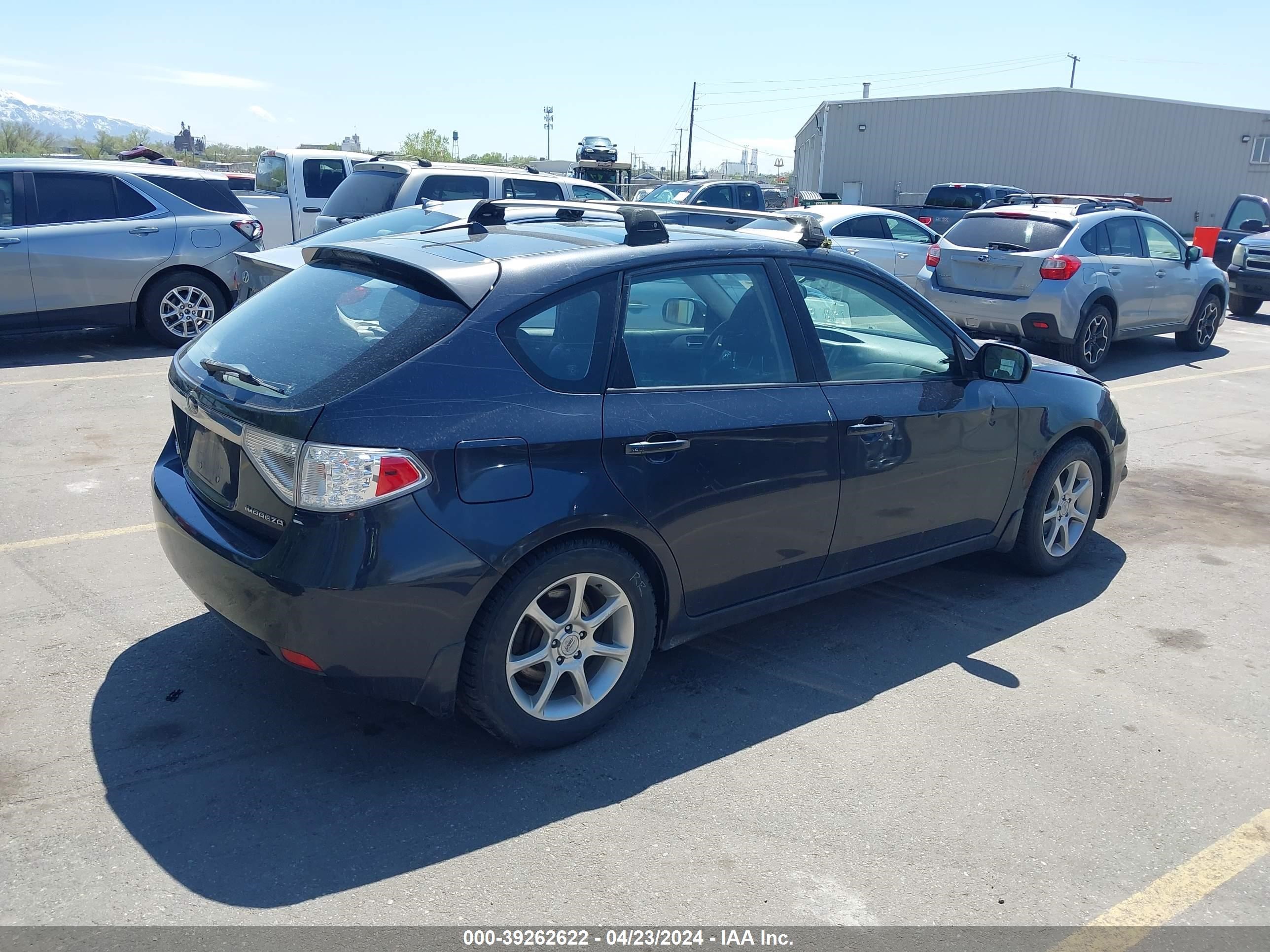 Photo 3 VIN: JF1GH61688G814824 - SUBARU IMPREZA 