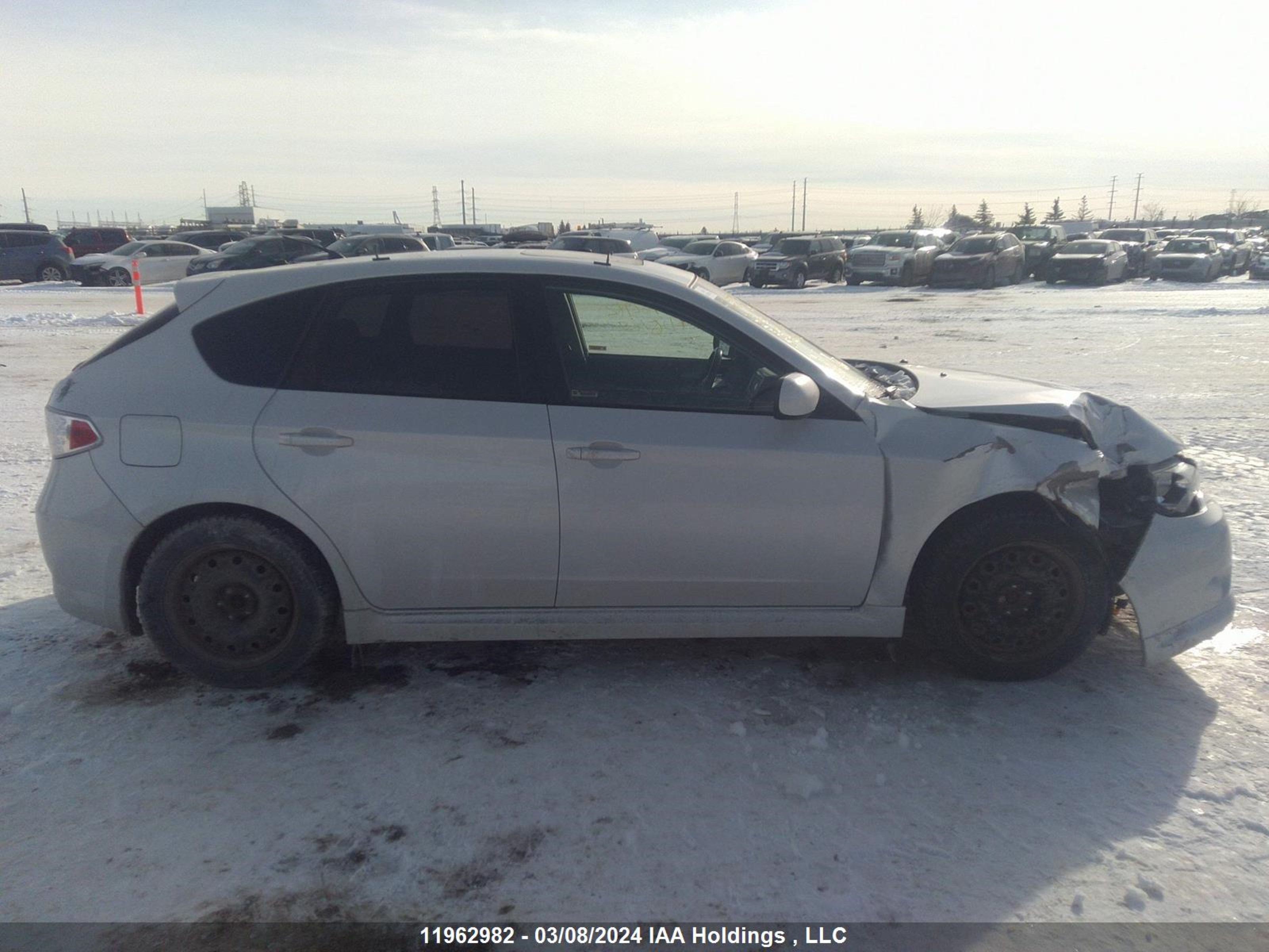 Photo 13 VIN: JF1GH62689G821126 - SUBARU IMPREZA 