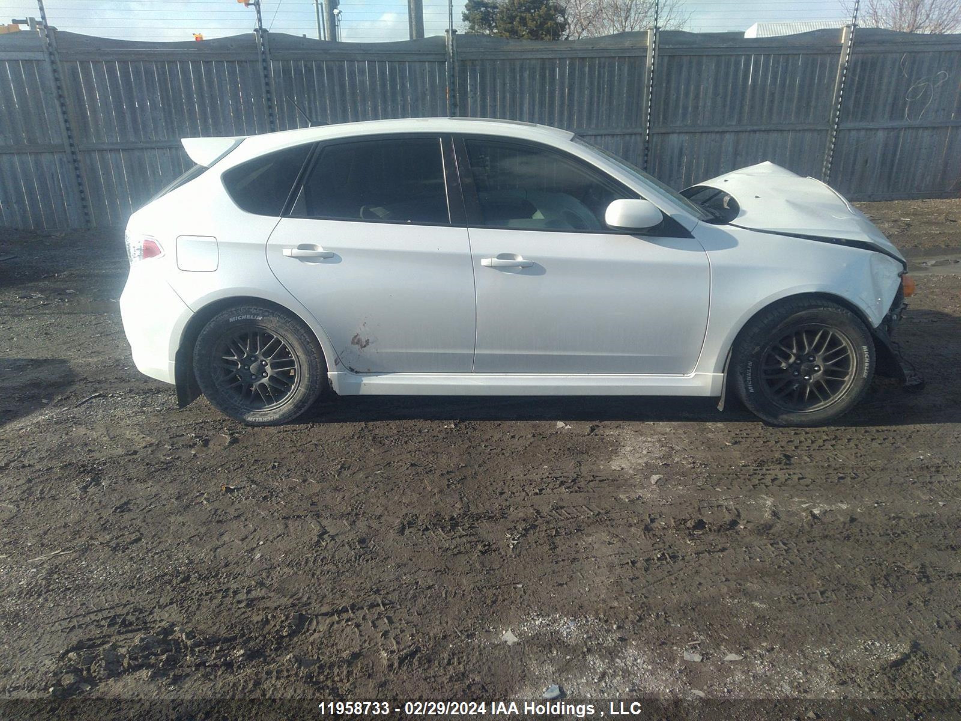 Photo 13 VIN: JF1GH76659G823769 - SUBARU IMPREZA 