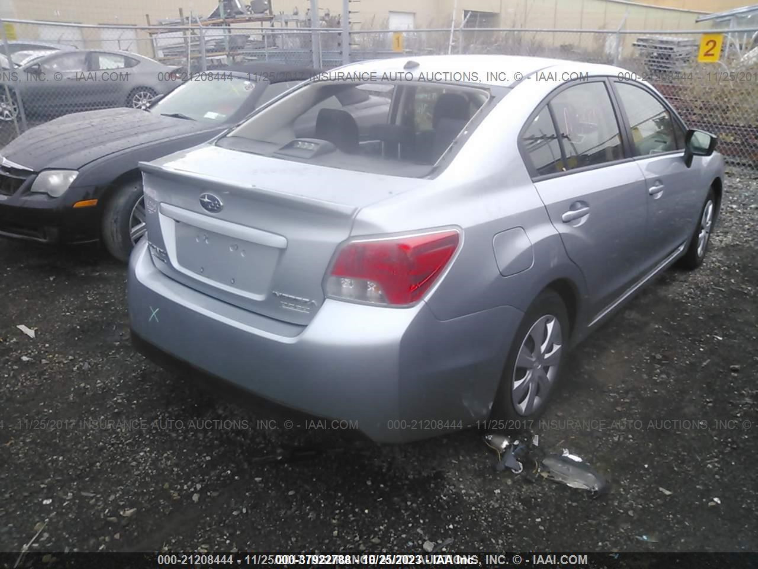 Photo 3 VIN: JF1GJAA66FH014070 - SUBARU IMPREZA 